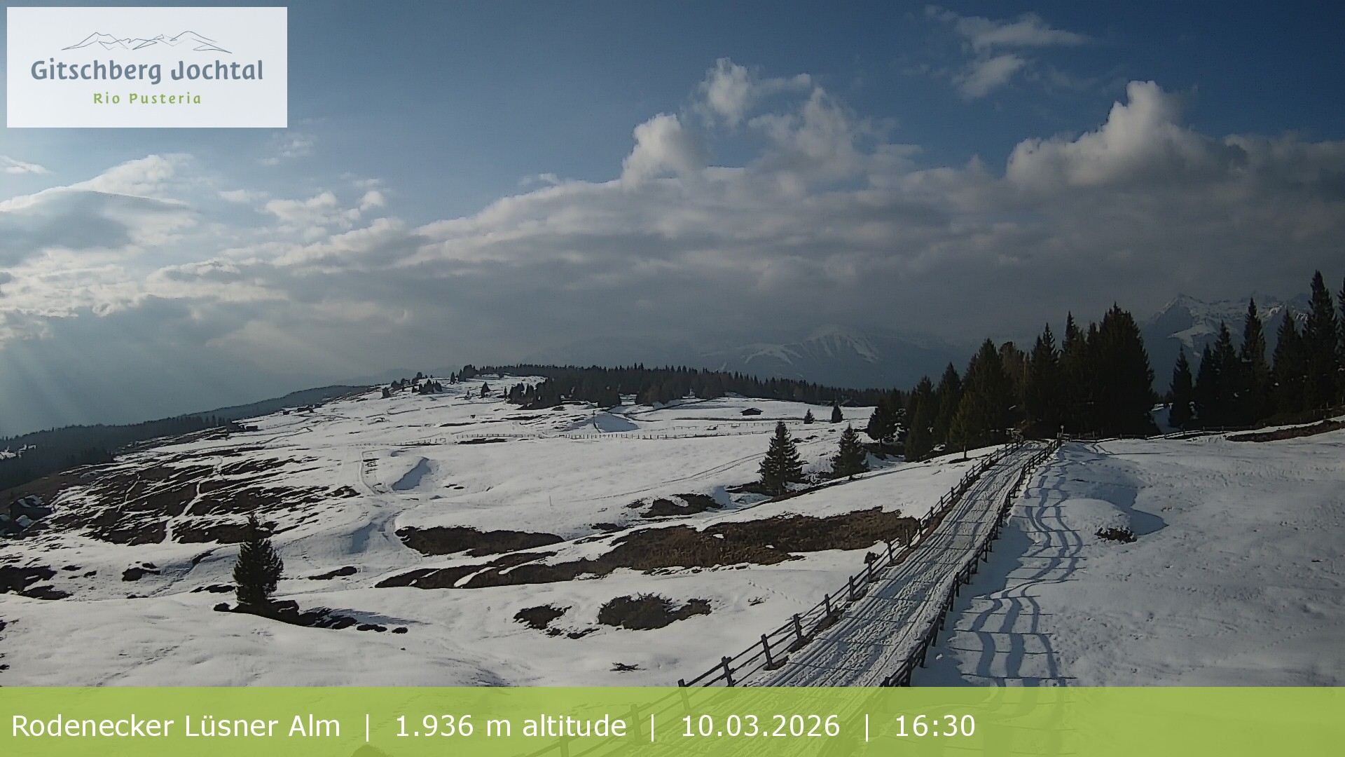 Archived image Webcam View around Rodenecker Lüsner Alm