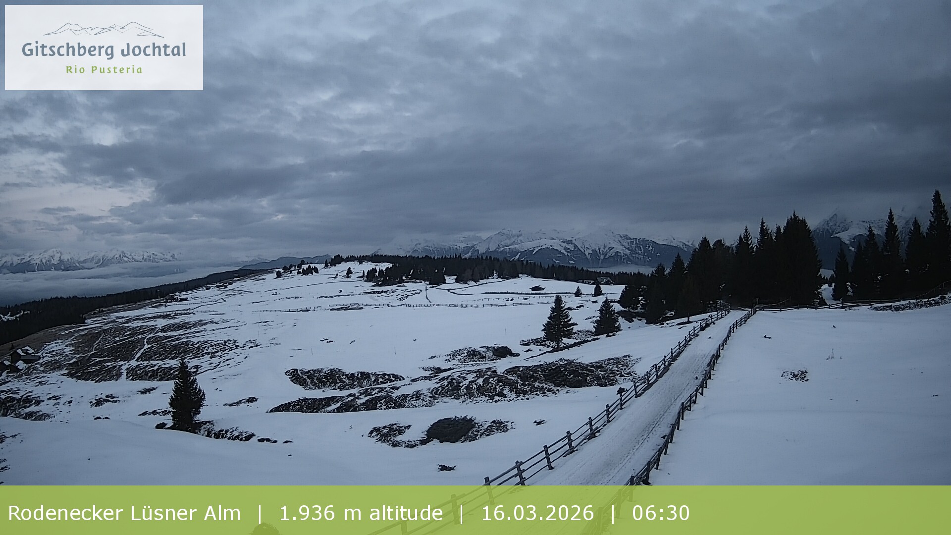 Archived image Webcam View around Rodenecker Lüsner Alm