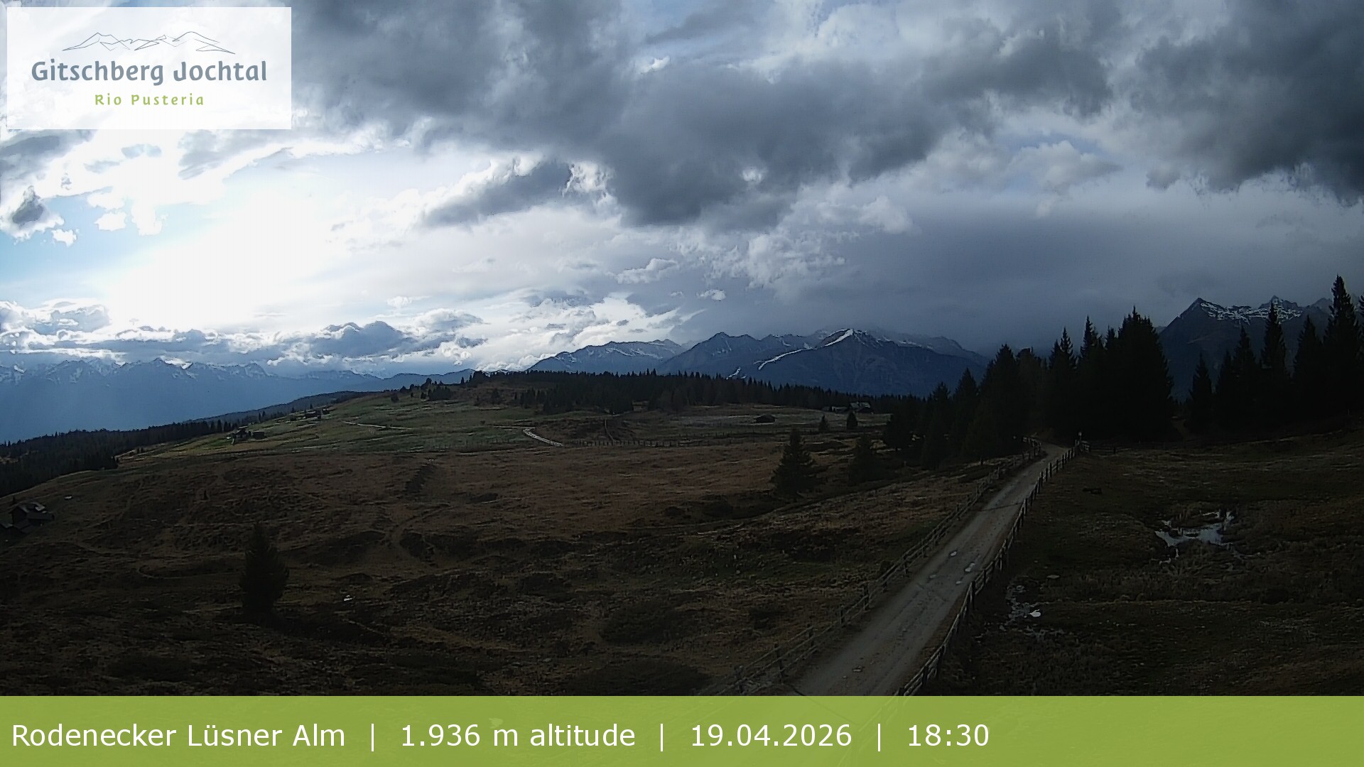 Archived image Webcam View around Rodenecker Lüsner Alm
