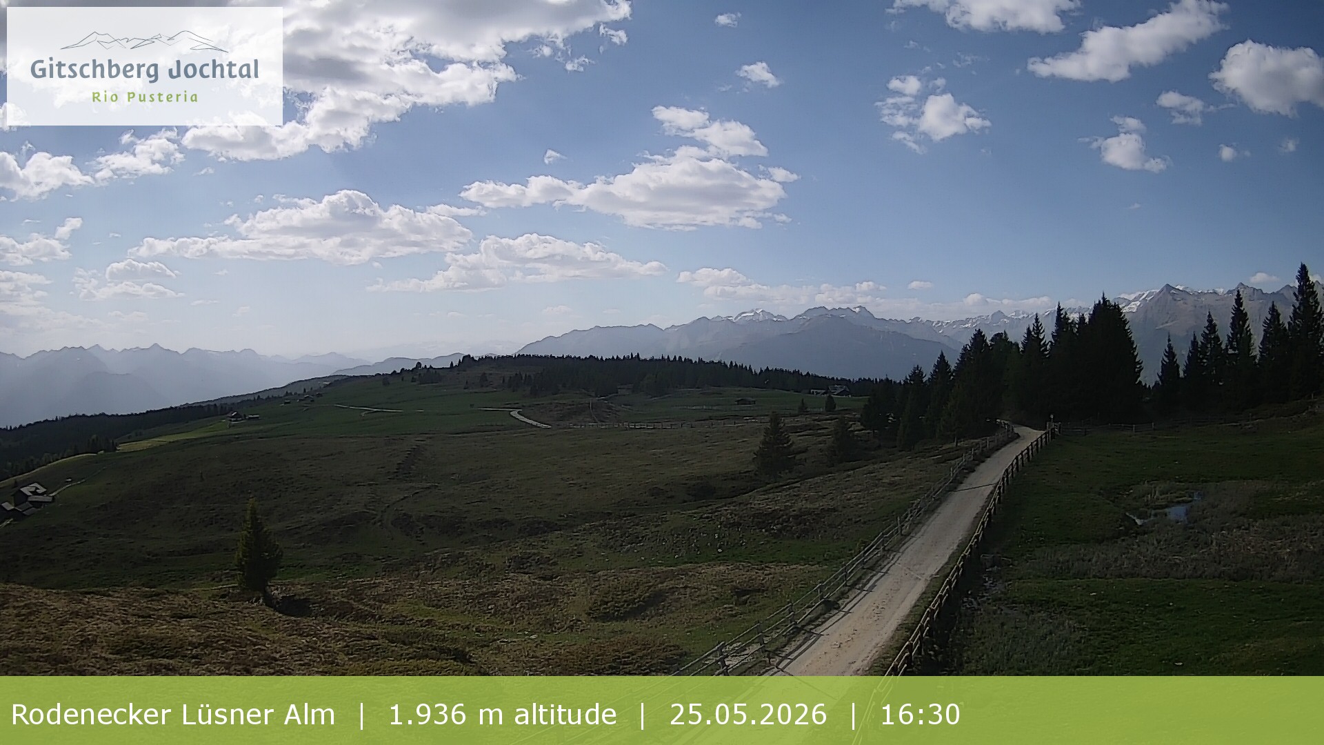 Archived image Webcam View around Rodenecker Lüsner Alm