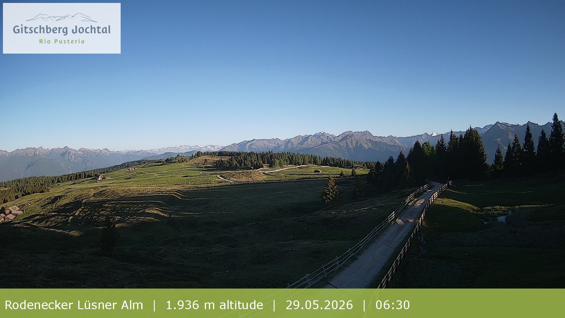 Archived image Webcam View around Rodenecker Lüsner Alm