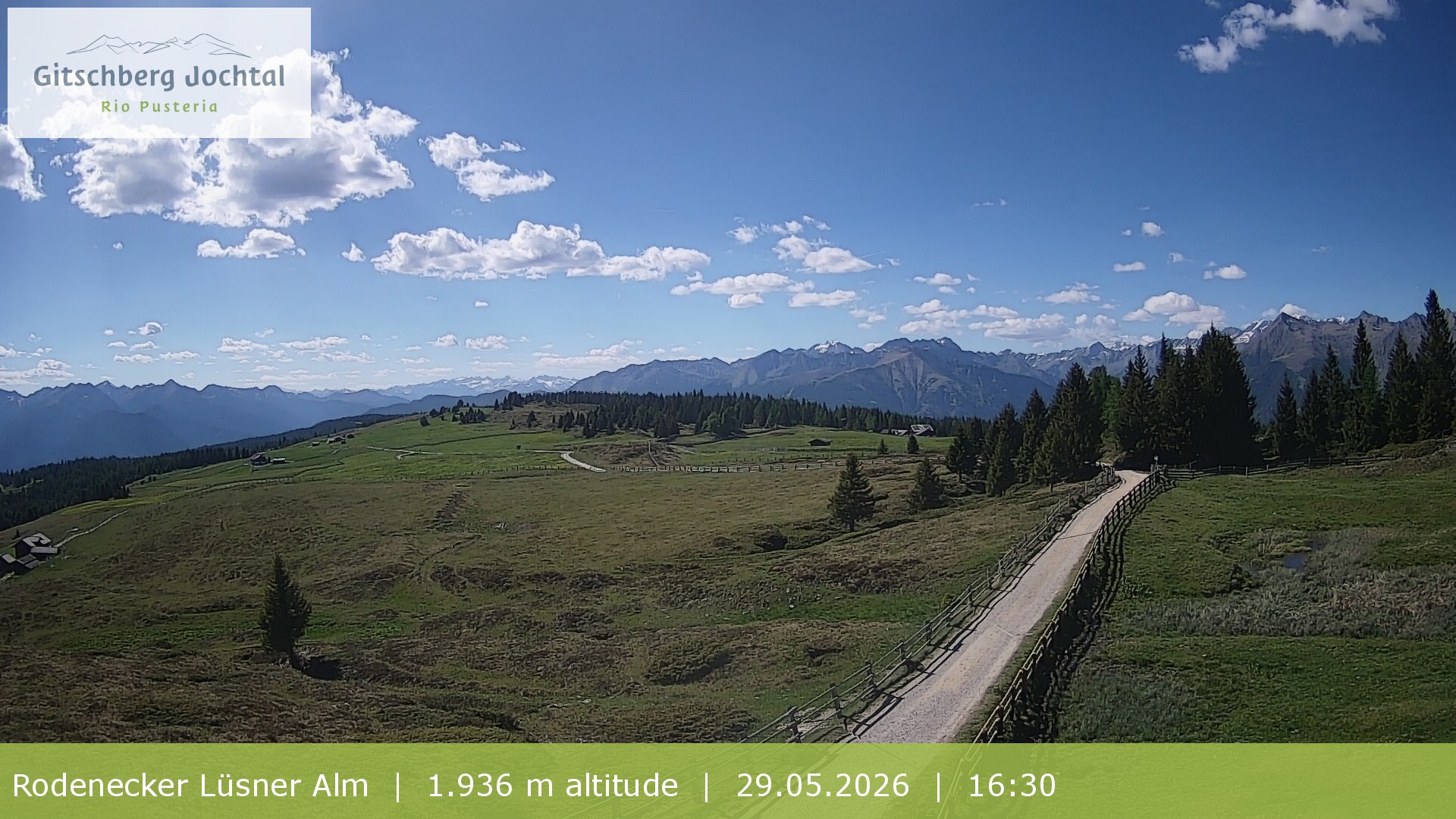 Archived image Webcam View around Rodenecker Lüsner Alm