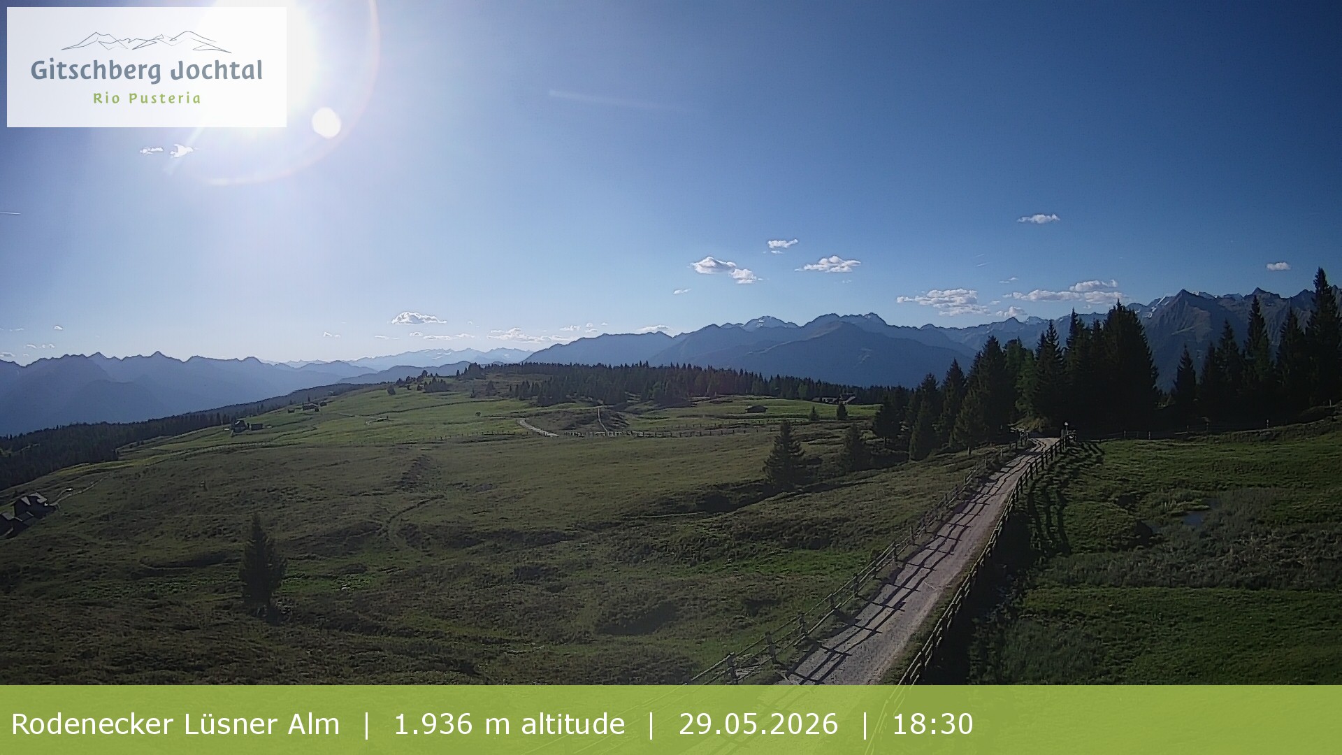 Archived image Webcam View around Rodenecker Lüsner Alm
