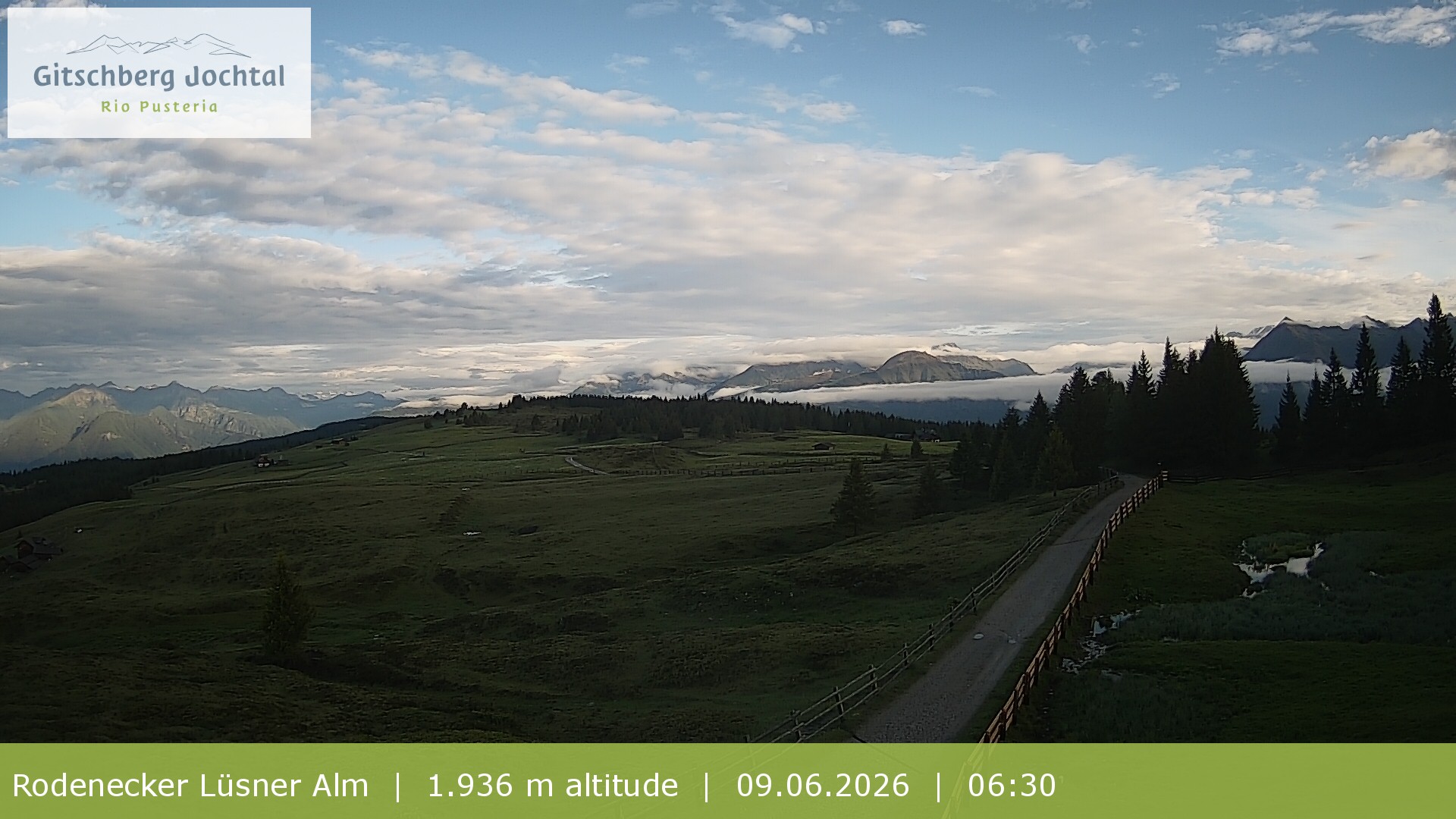 Archived image Webcam View around Rodenecker Lüsner Alm