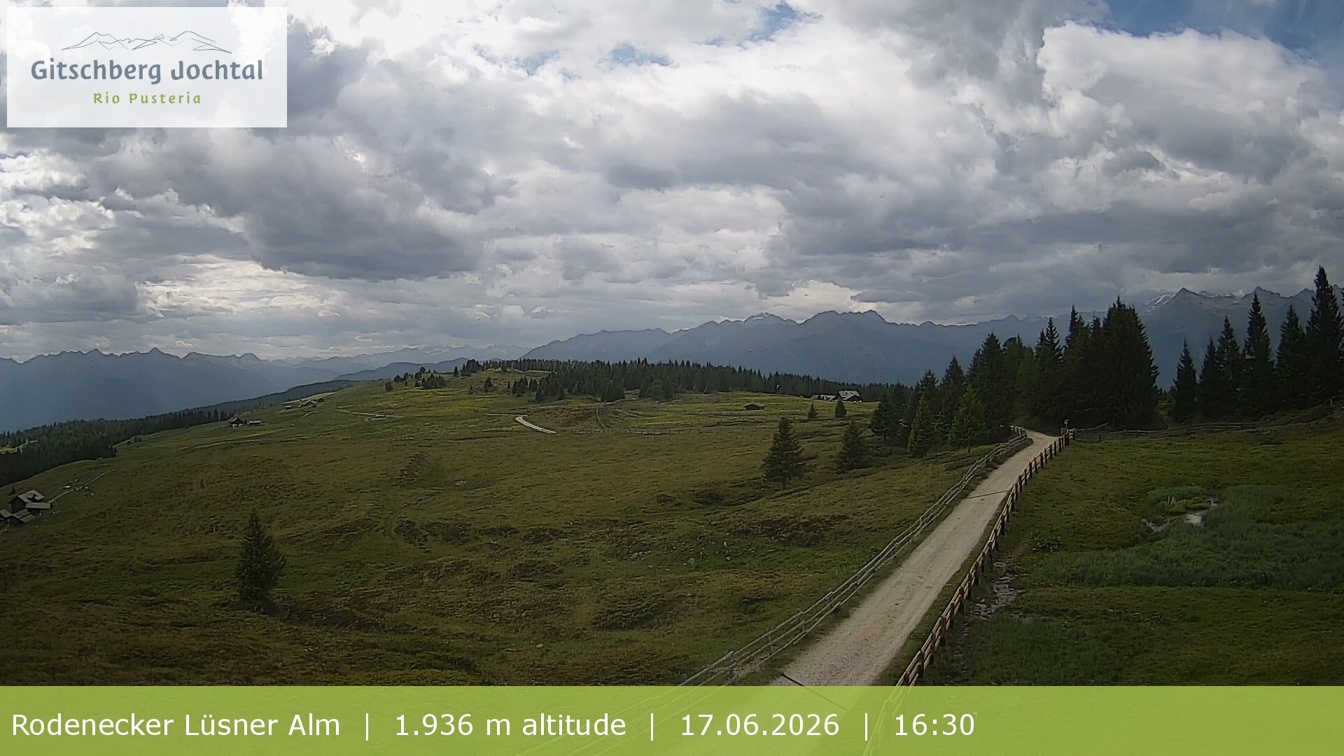 Archived image Webcam View around Rodenecker Lüsner Alm