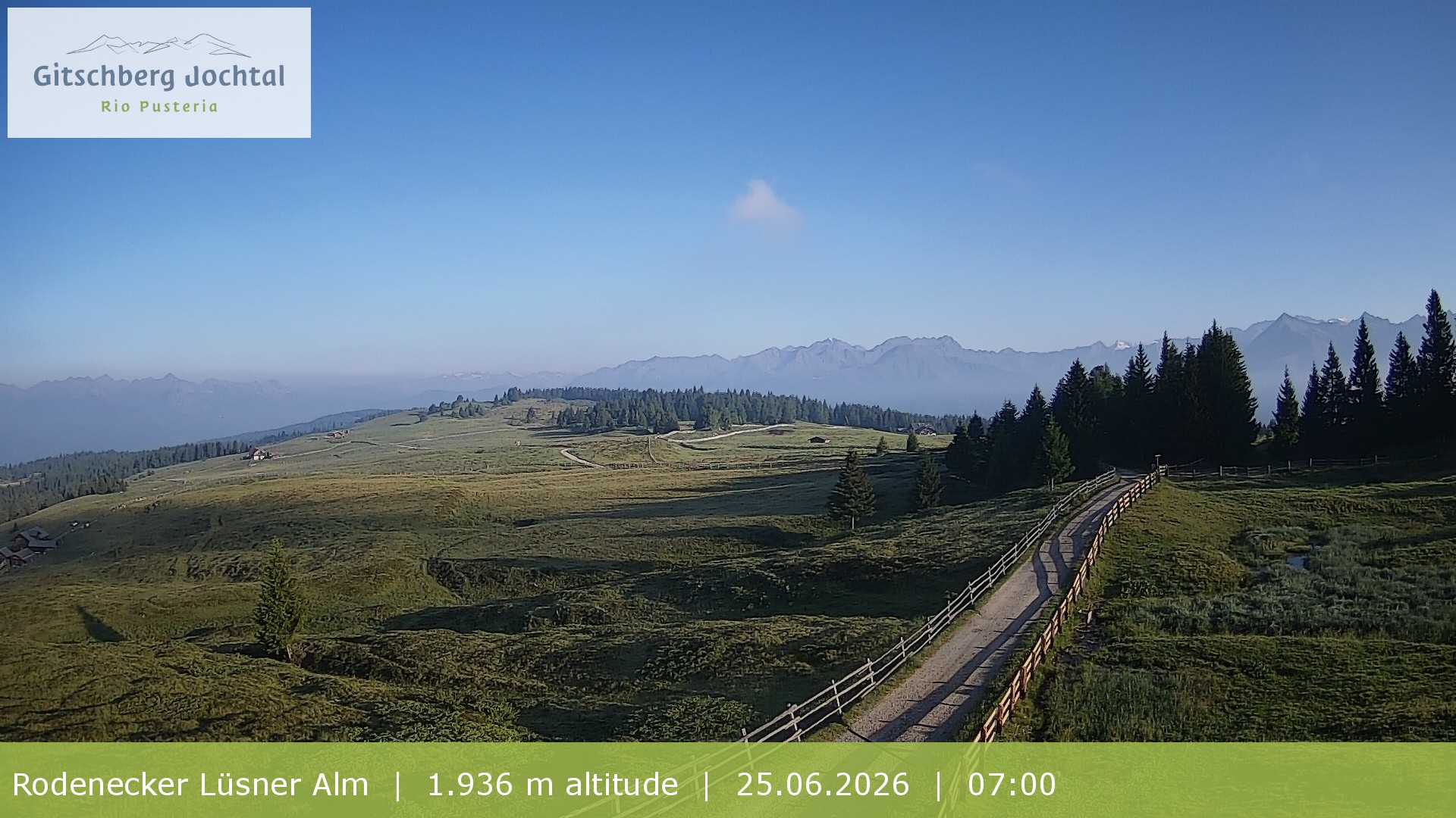 Archived image Webcam View around Rodenecker Lüsner Alm