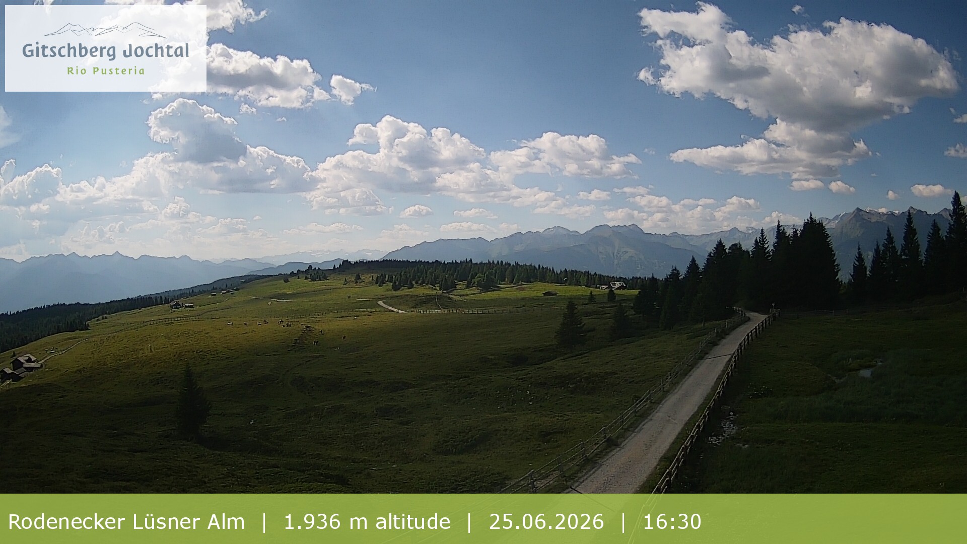 Archived image Webcam View around Rodenecker Lüsner Alm