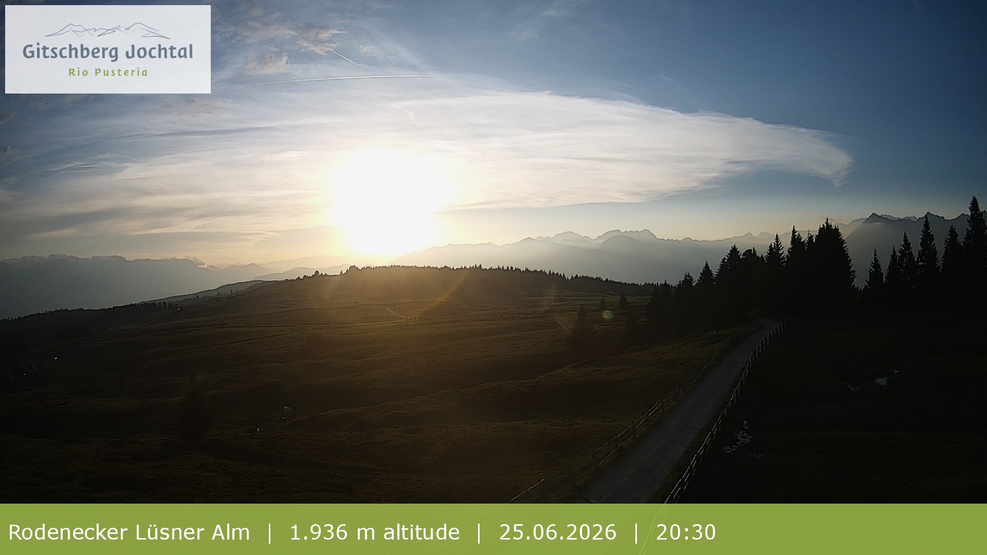 Archived image Webcam View around Rodenecker Lüsner Alm