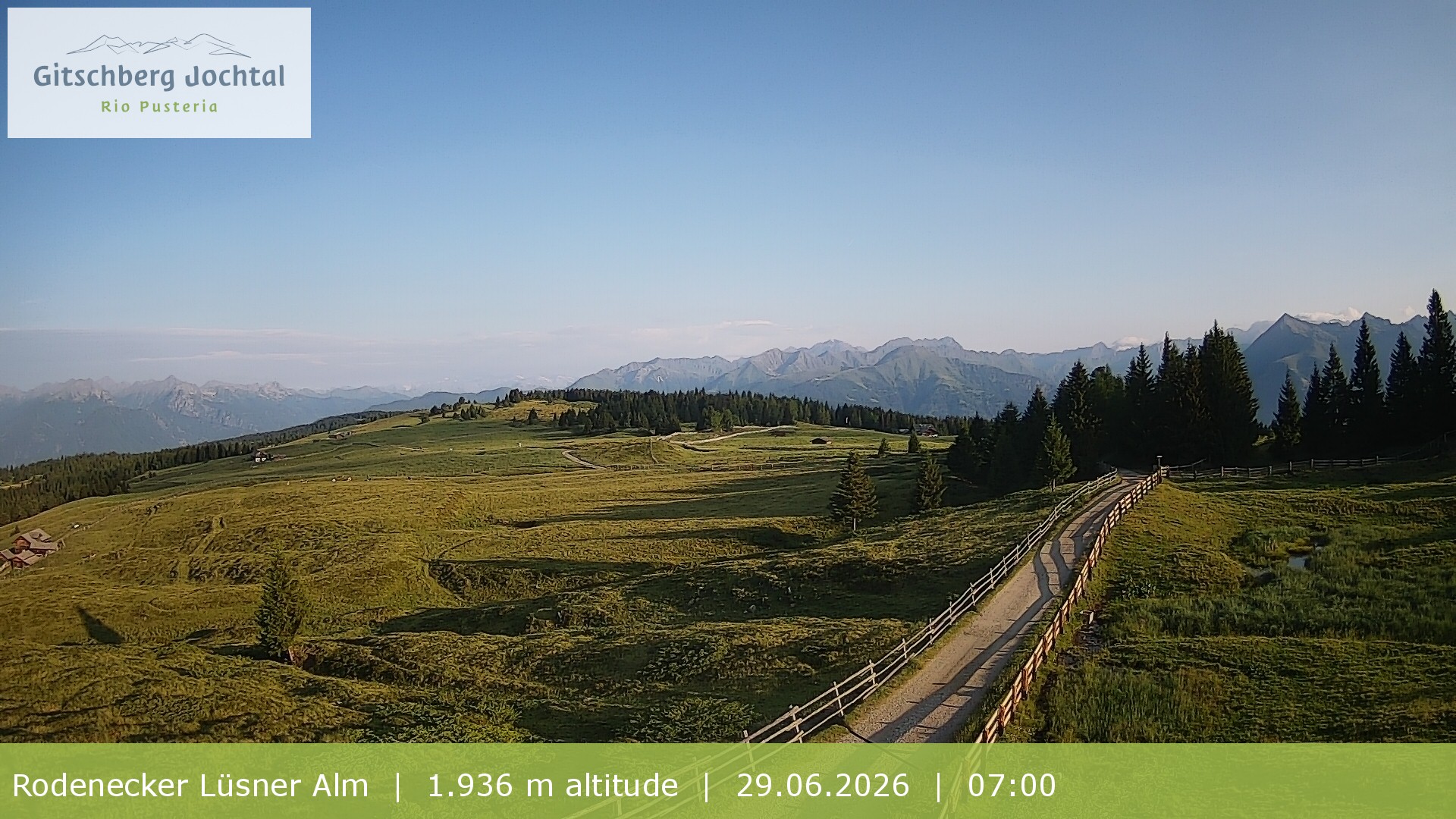 Archived image Webcam View around Rodenecker Lüsner Alm