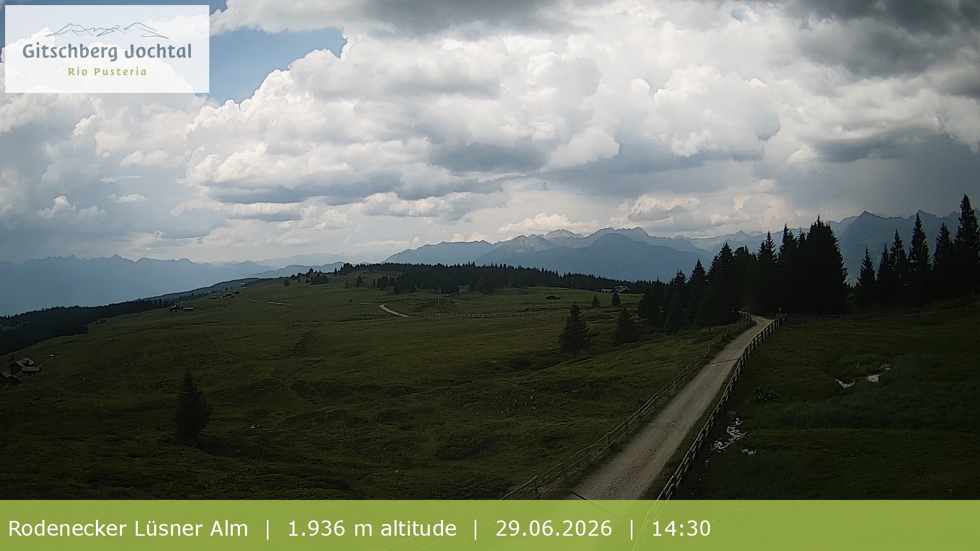Archived image Webcam View around Rodenecker Lüsner Alm