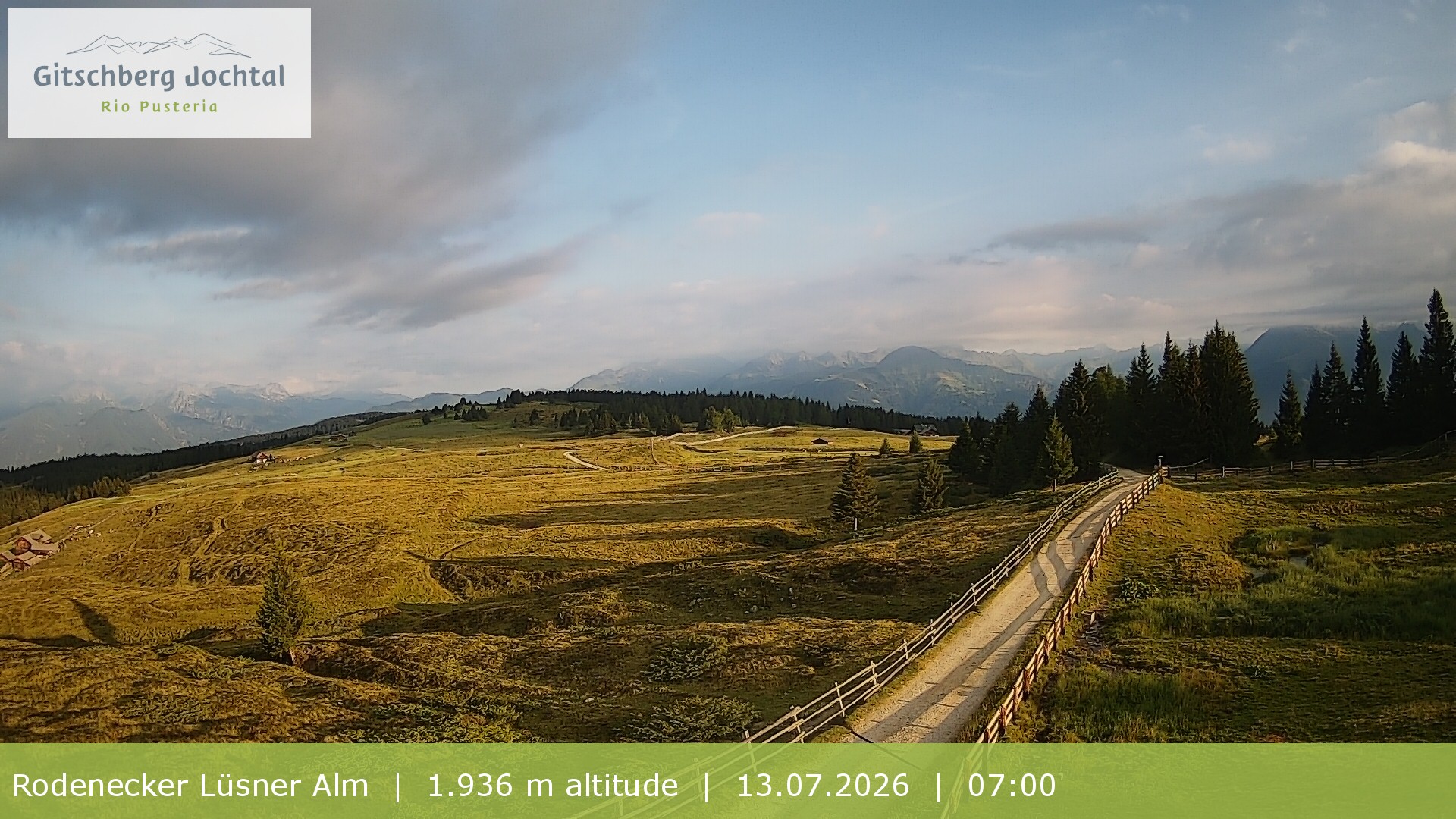 Archived image Webcam View around Rodenecker Lüsner Alm