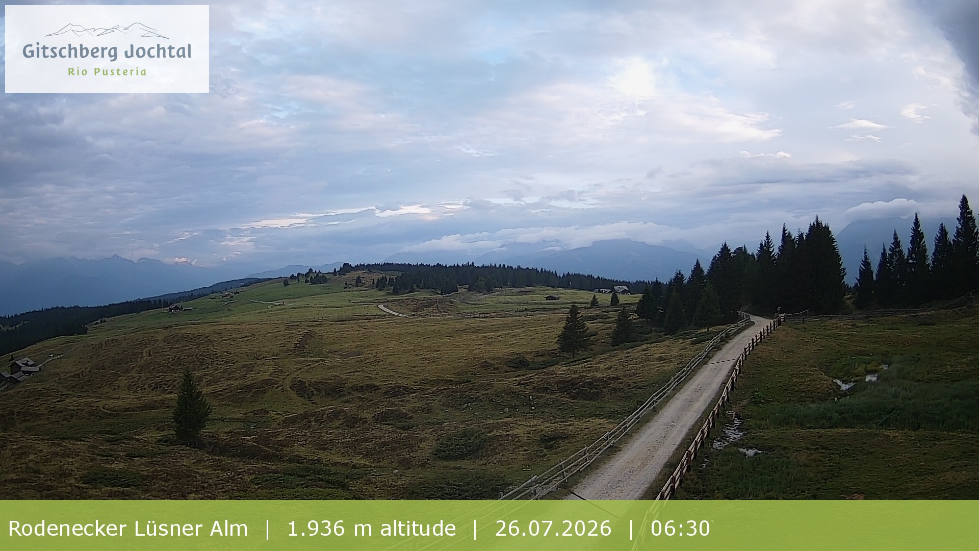 Archived image Webcam View around Rodenecker Lüsner Alm