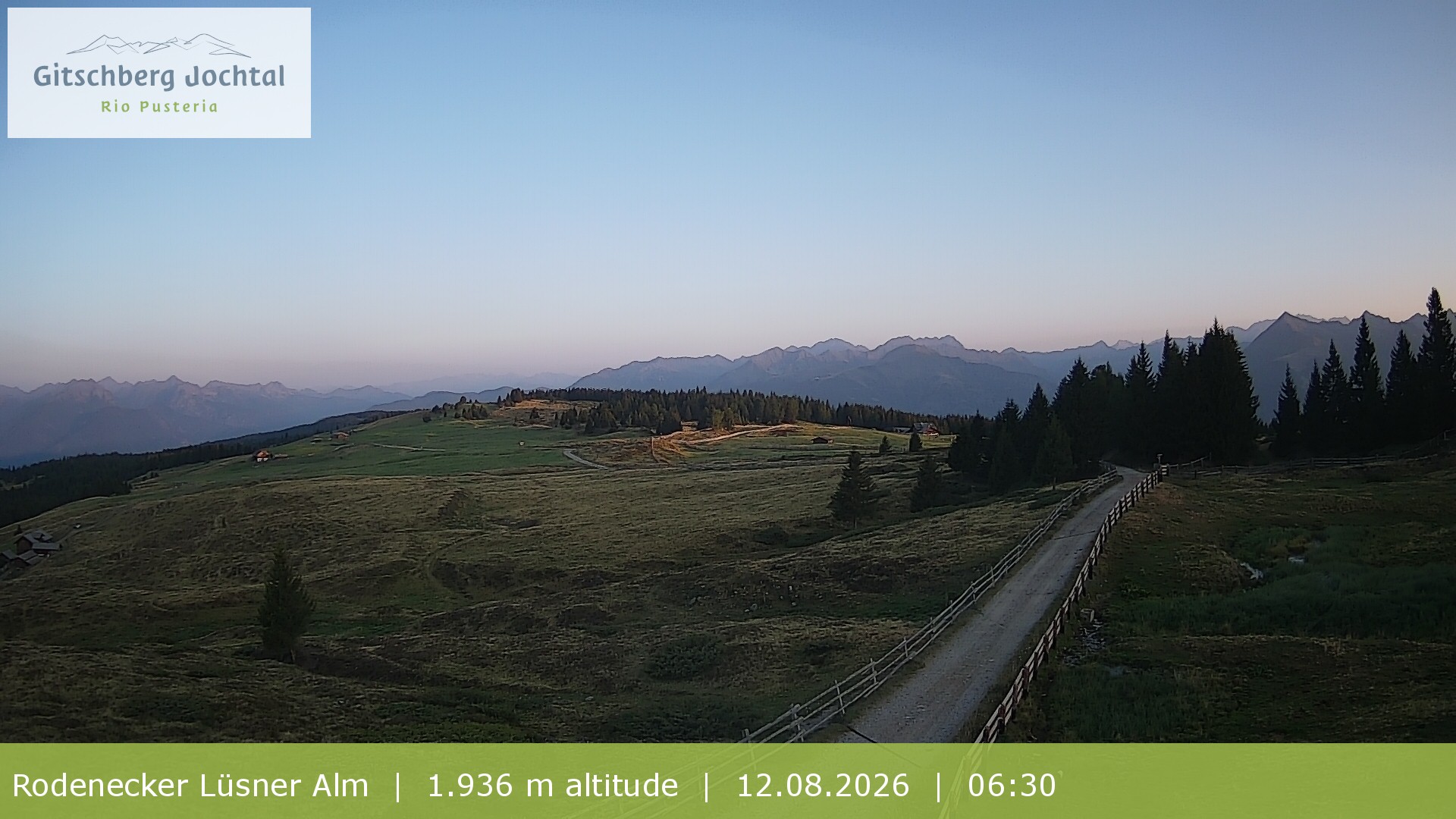 Archived image Webcam View around Rodenecker Lüsner Alm
