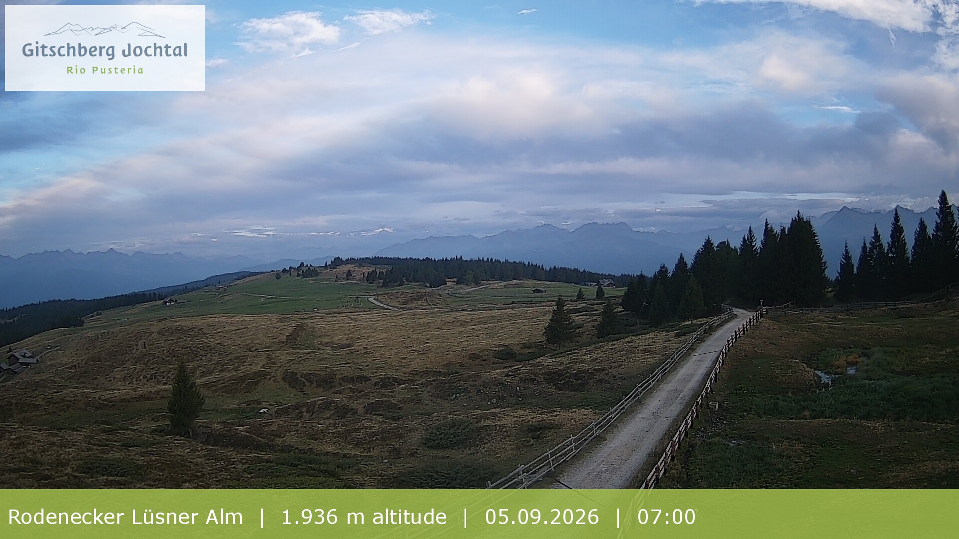 Archived image Webcam View around Rodenecker Lüsner Alm