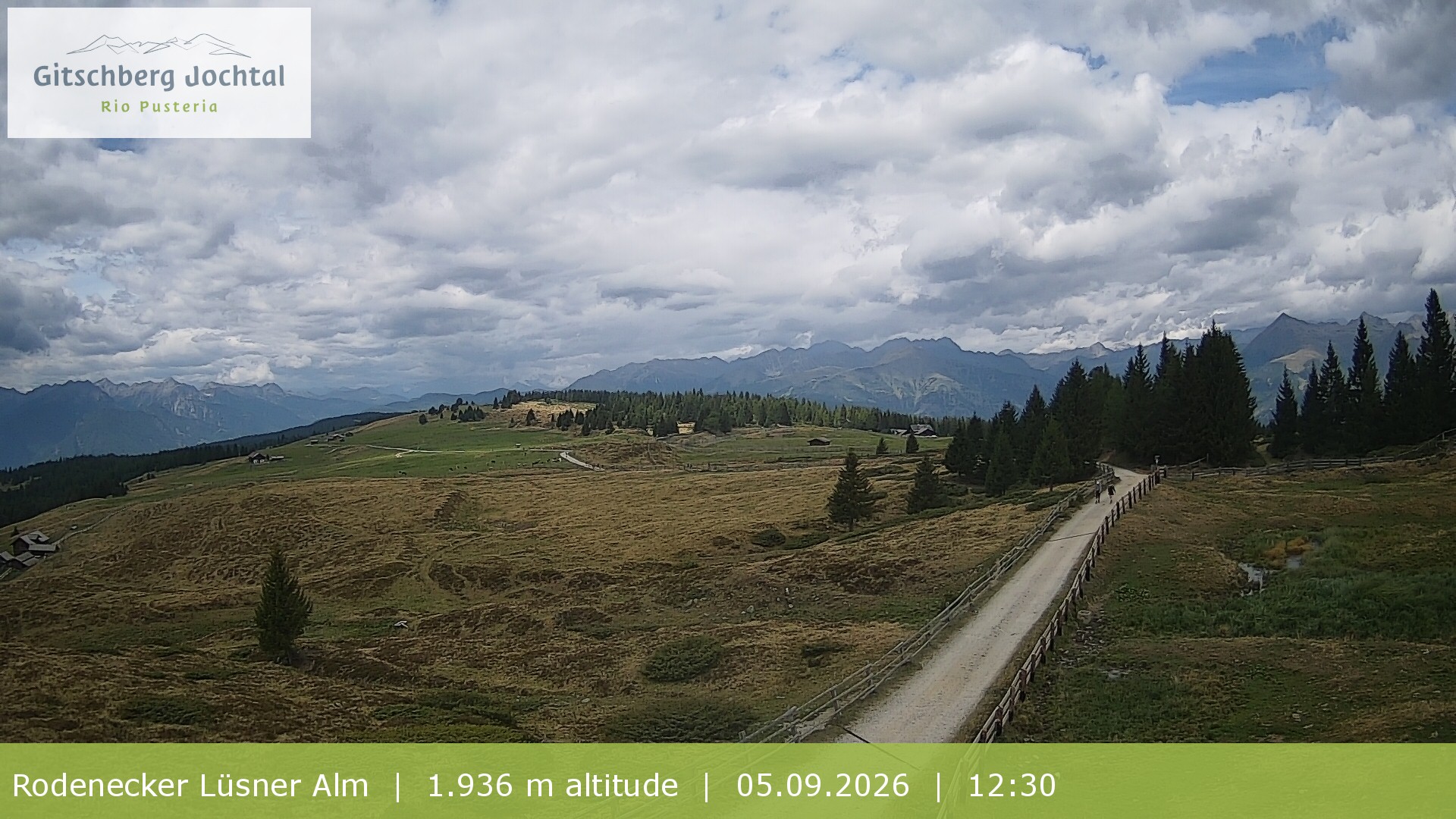 Archived image Webcam View around Rodenecker Lüsner Alm
