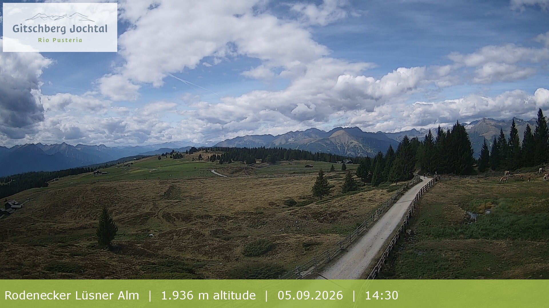 Archived image Webcam View around Rodenecker Lüsner Alm