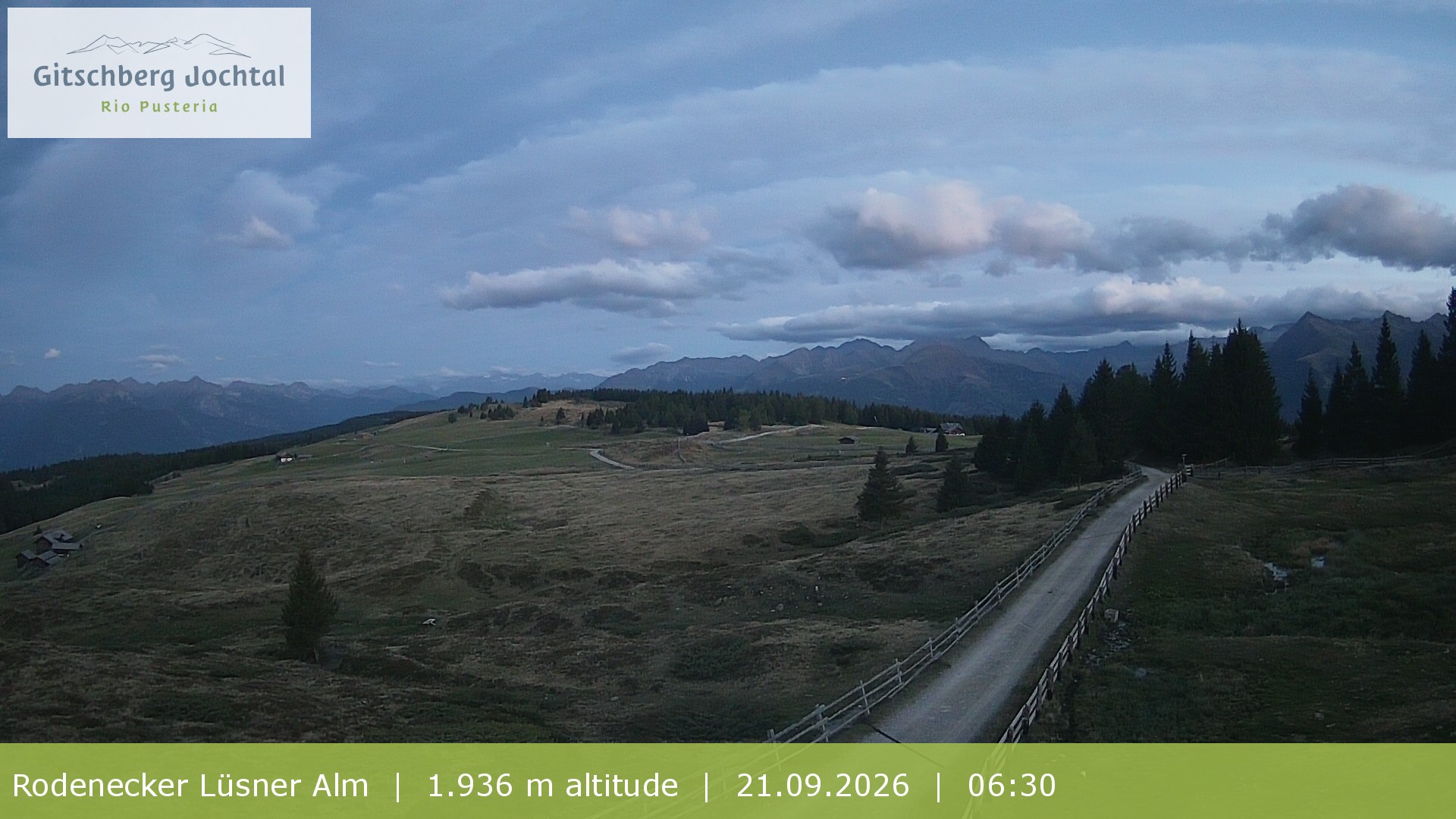 Archived image Webcam View around Rodenecker Lüsner Alm