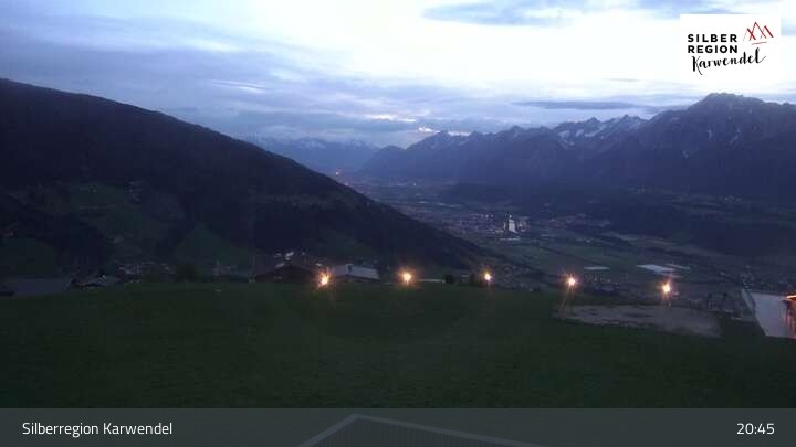 Archived image Webcam Hüttegglift Weerberg Top Station