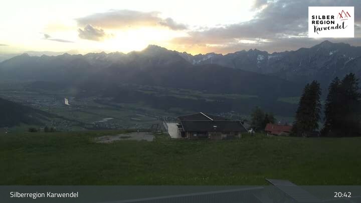 Archiv Foto Webcam Hüttegglift Weerberg Bergstation