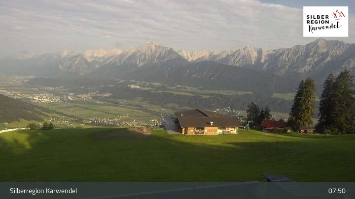 Archived image Webcam Hüttegglift Weerberg Top Station
