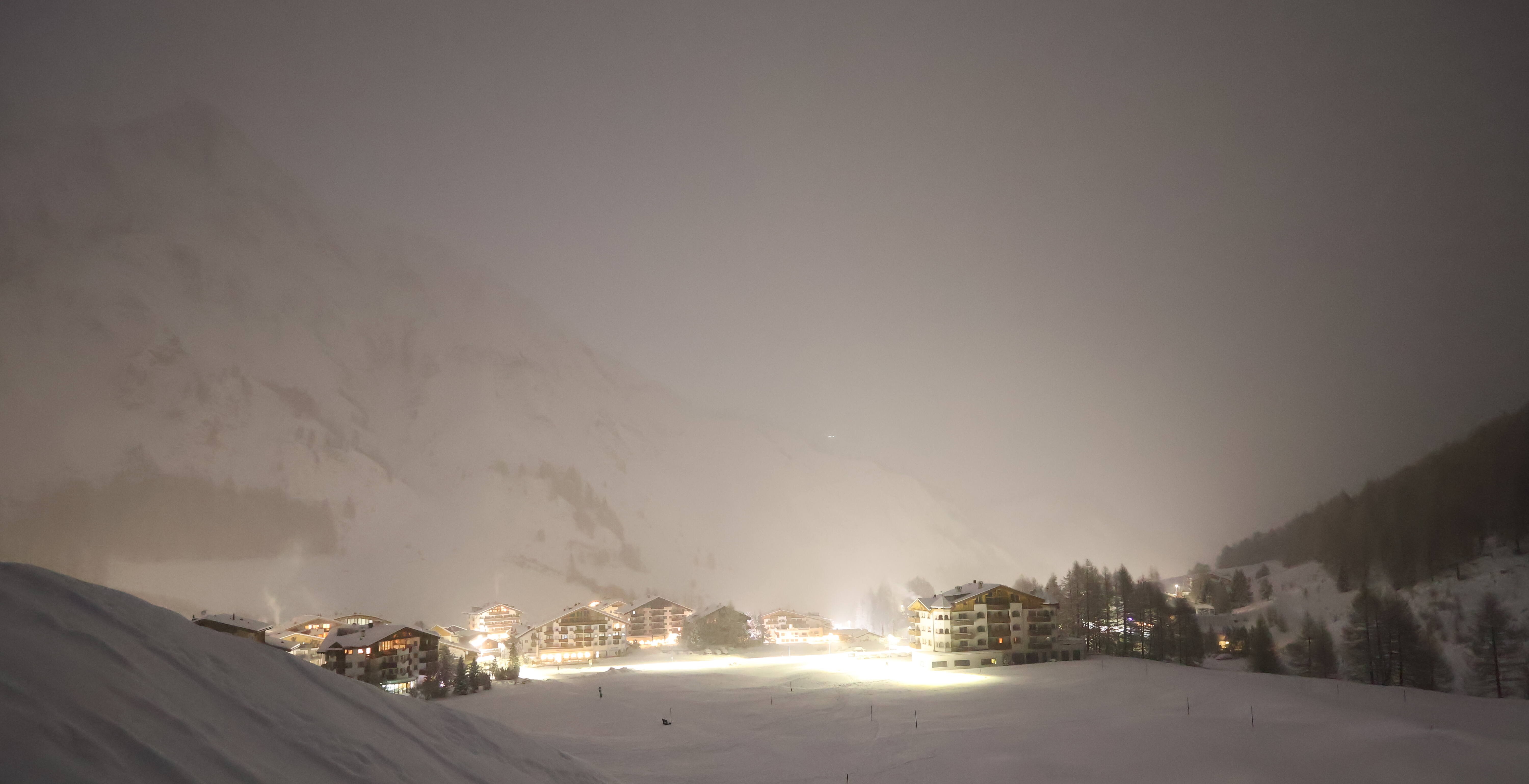 Archived image Webcam Samnaun: Village View