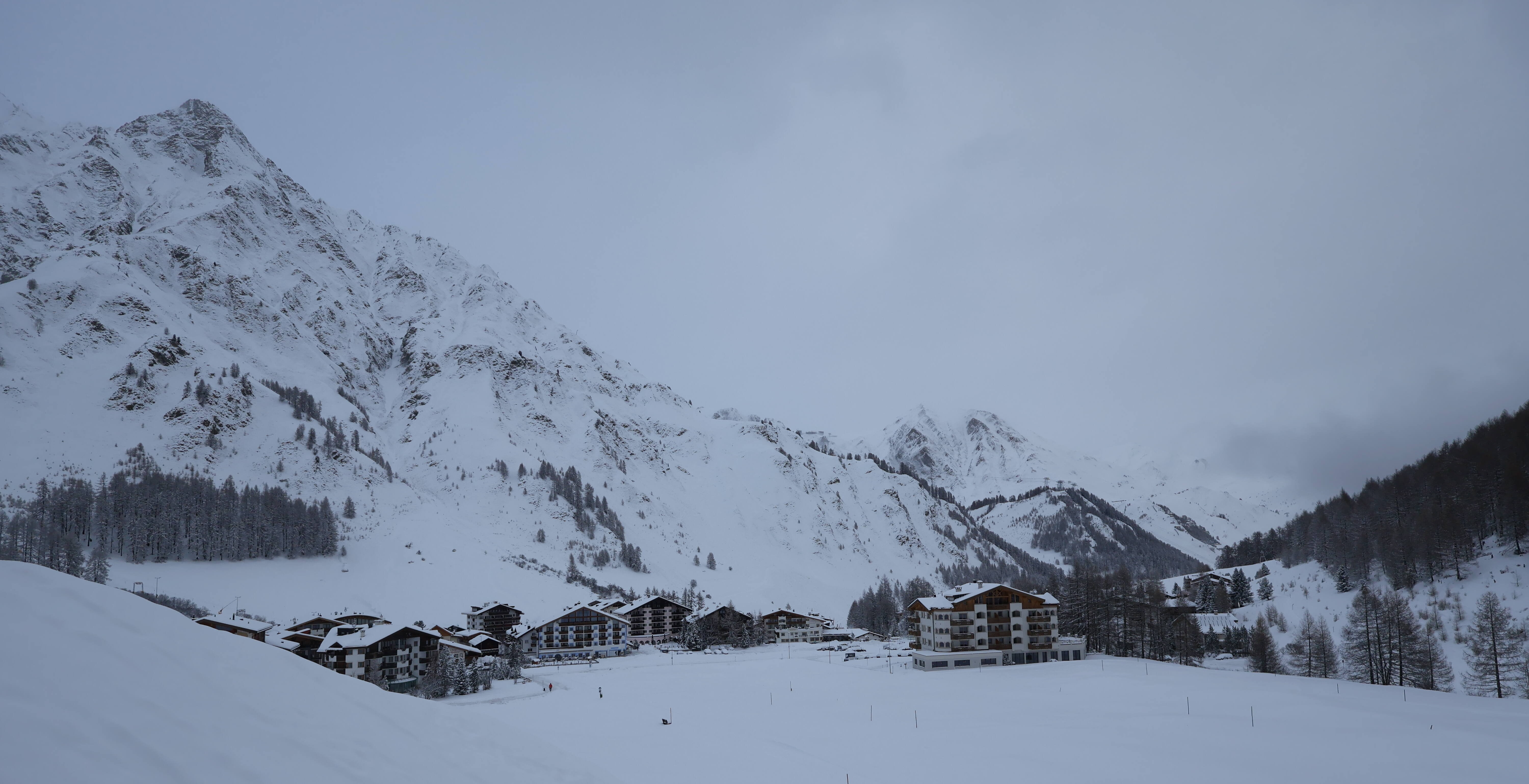 Archiv Foto Webcam Samnaun: Blick auf das Dorf