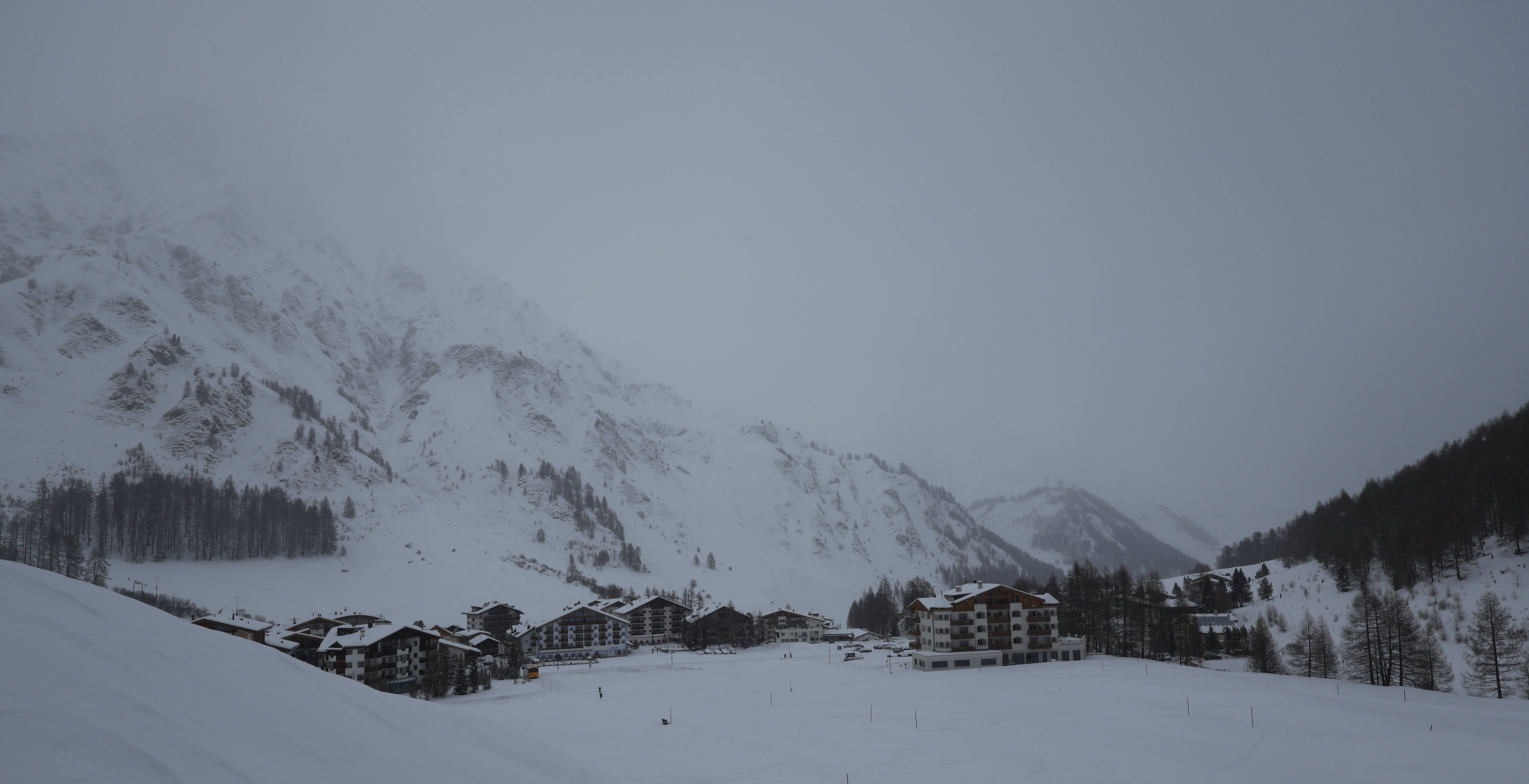 Archiv Foto Webcam Samnaun: Blick auf das Dorf