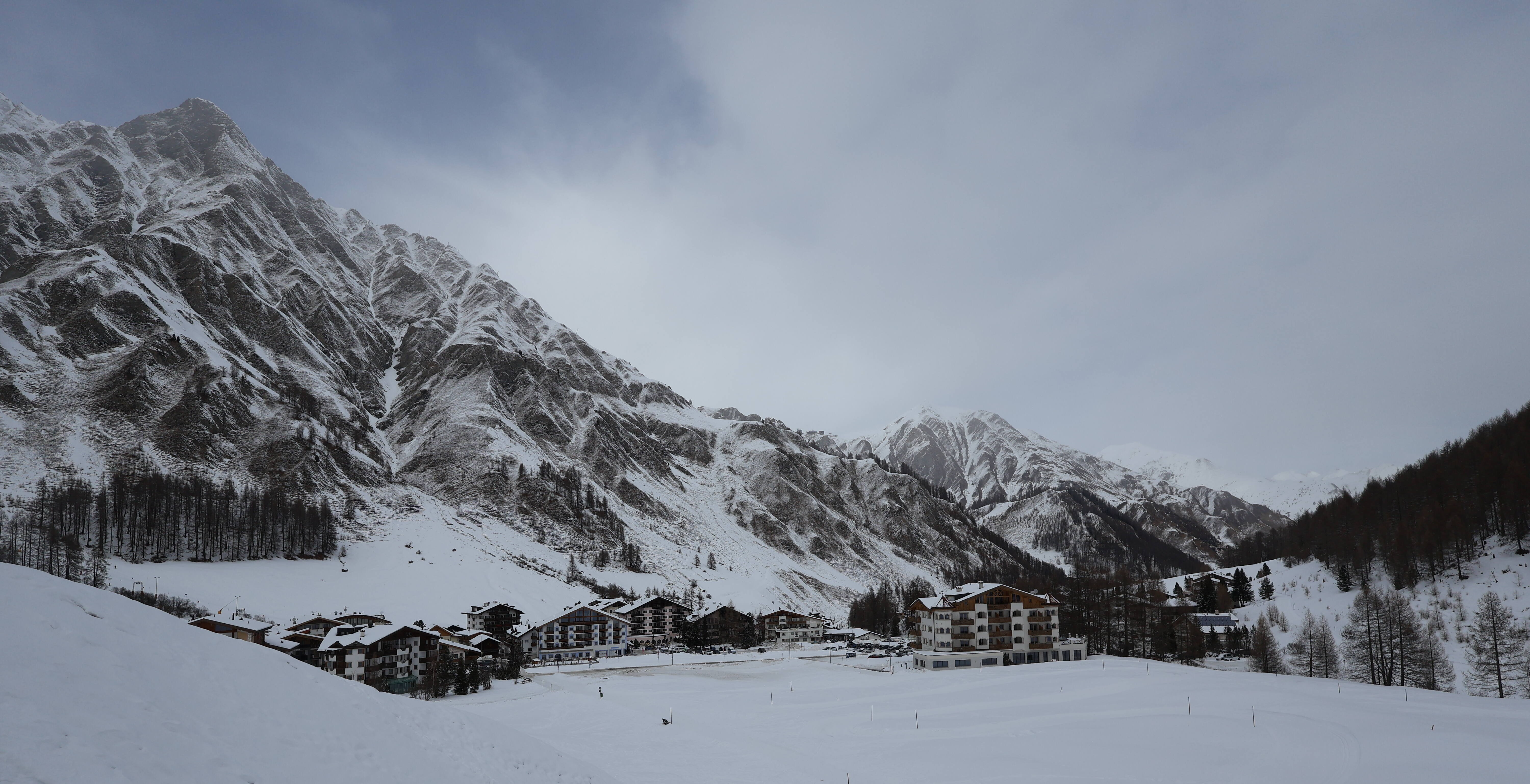 Archiv Foto Webcam Samnaun: Blick auf das Dorf