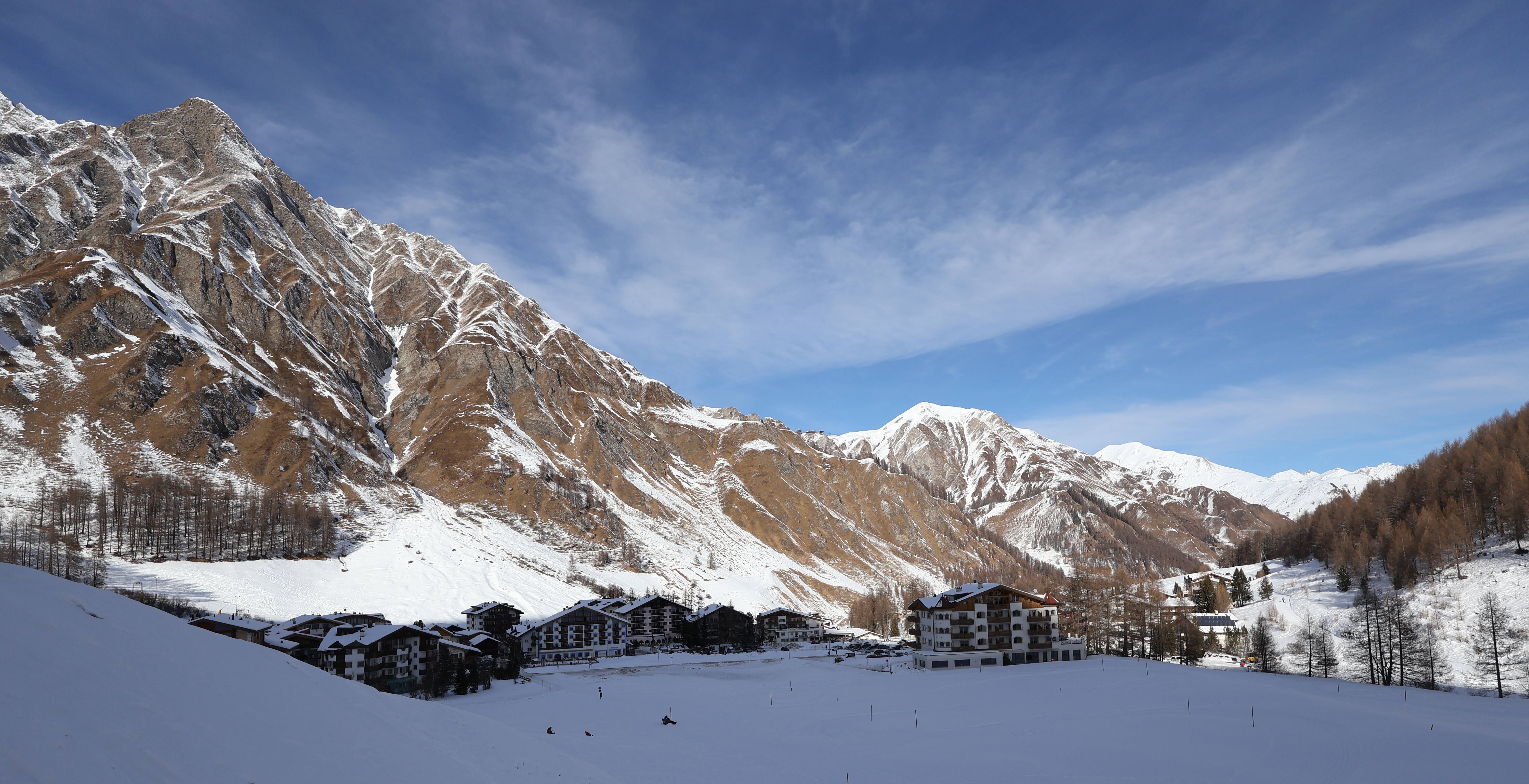 Archiv Foto Webcam Samnaun: Blick auf das Dorf