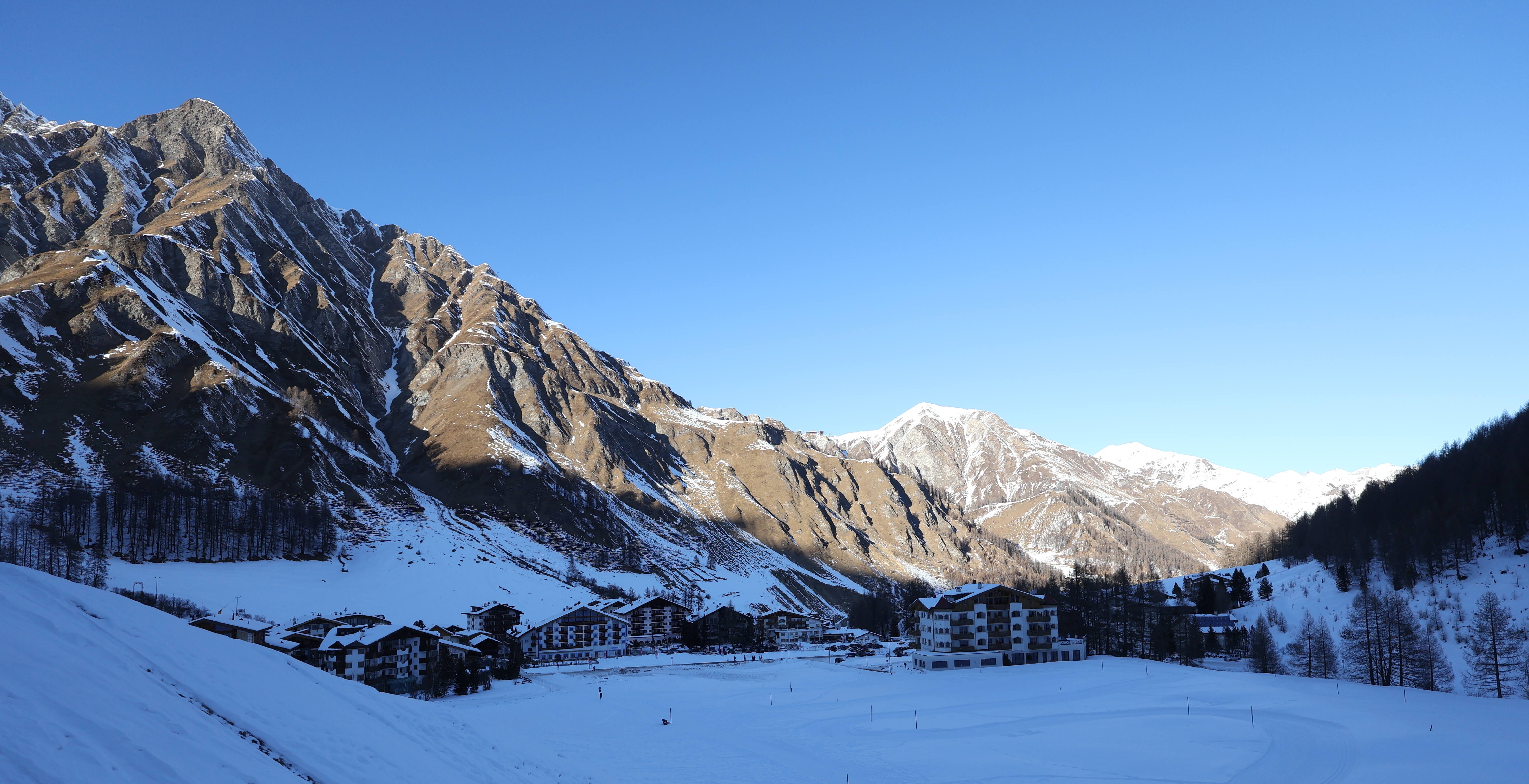 Archiv Foto Webcam Samnaun: Blick auf das Dorf