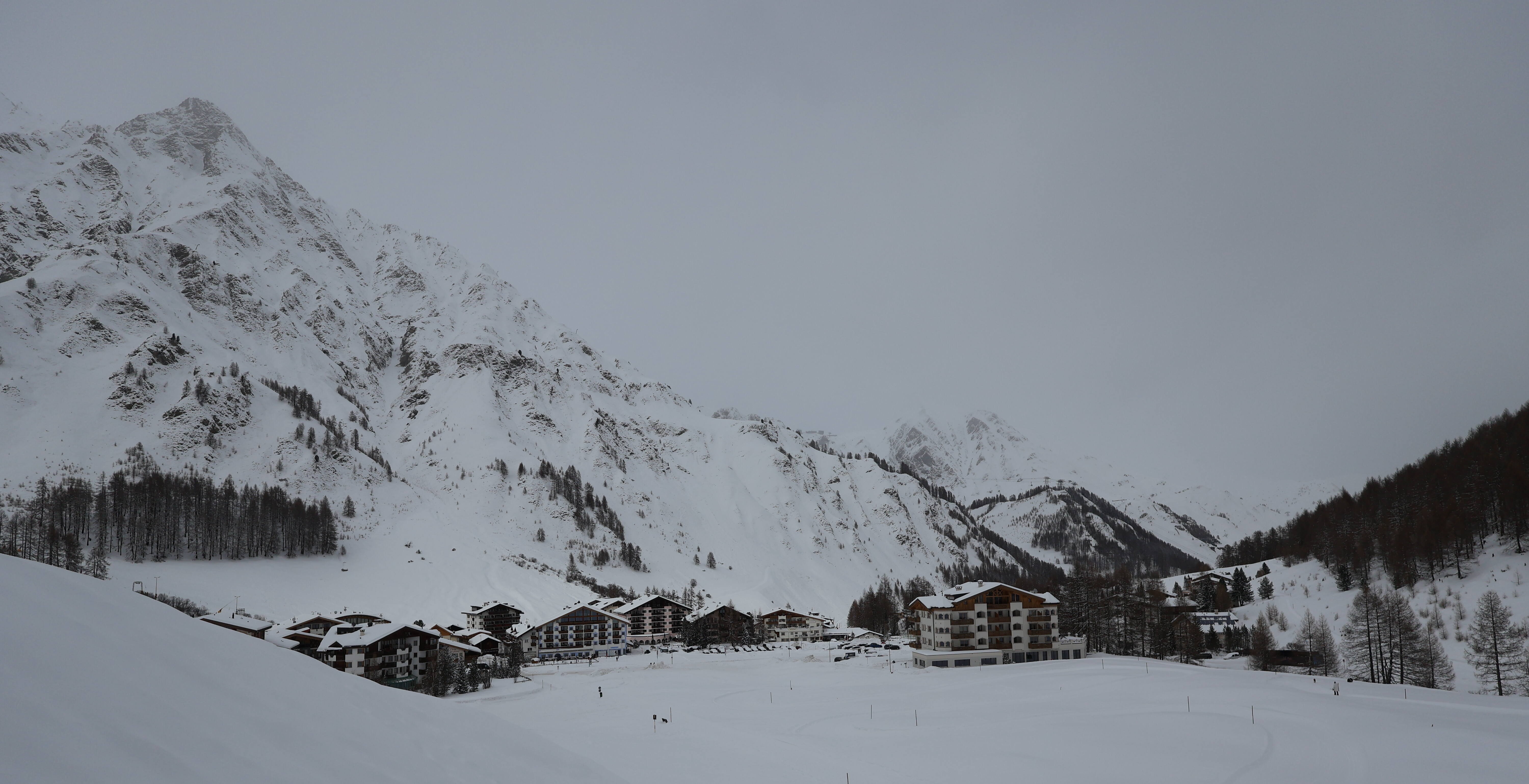 Archiv Foto Webcam Samnaun: Blick auf das Dorf