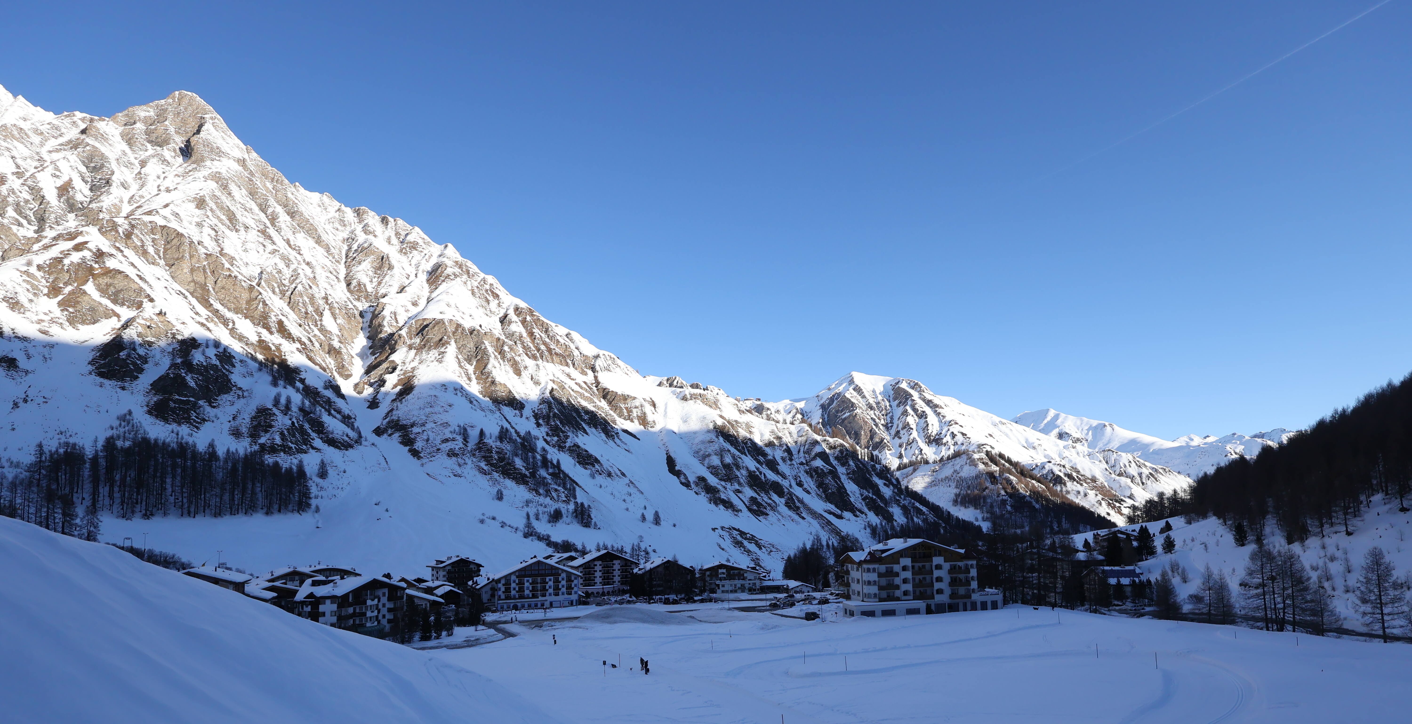 Archived image Webcam Samnaun: Village View