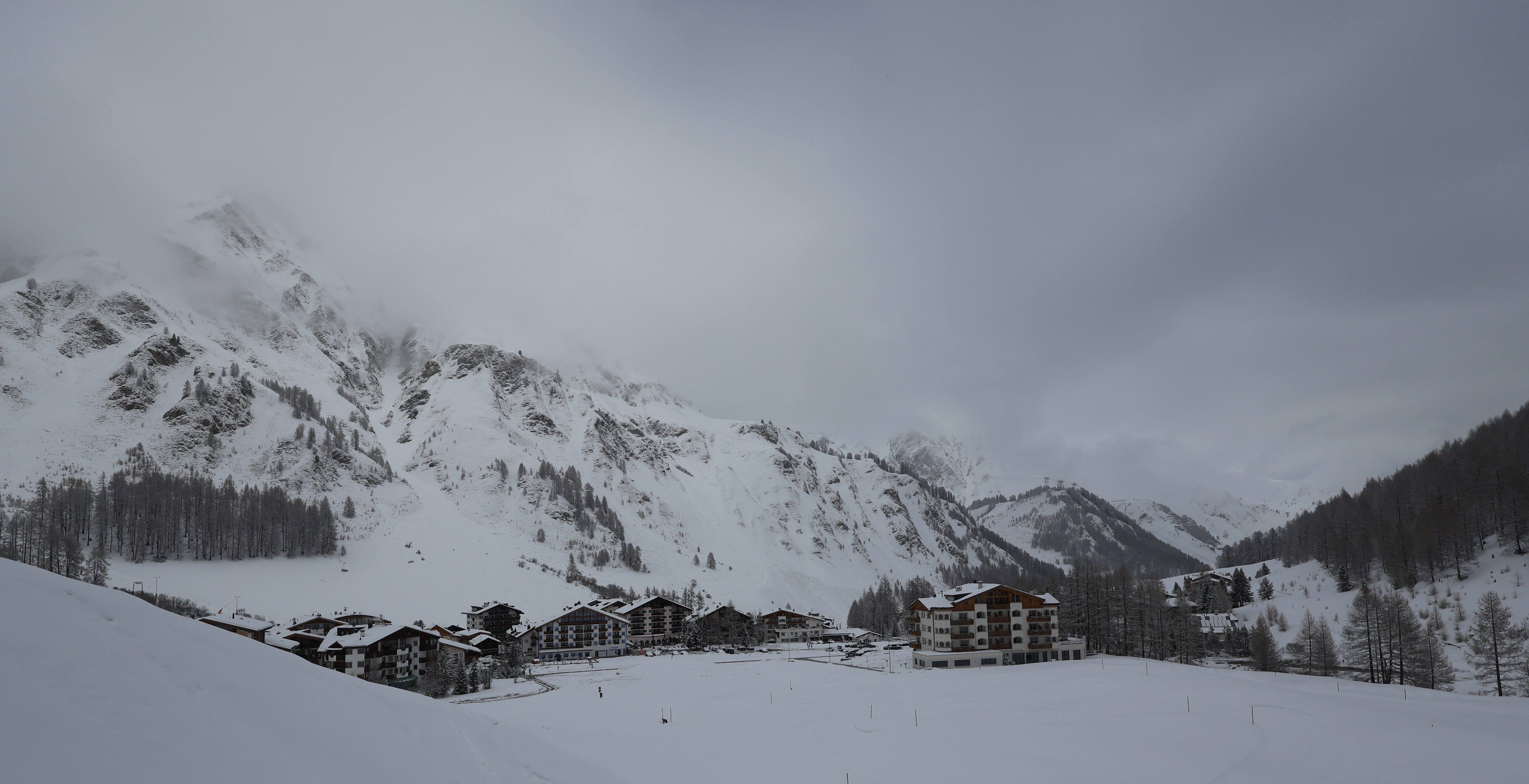 Archiv Foto Webcam Samnaun: Blick auf das Dorf
