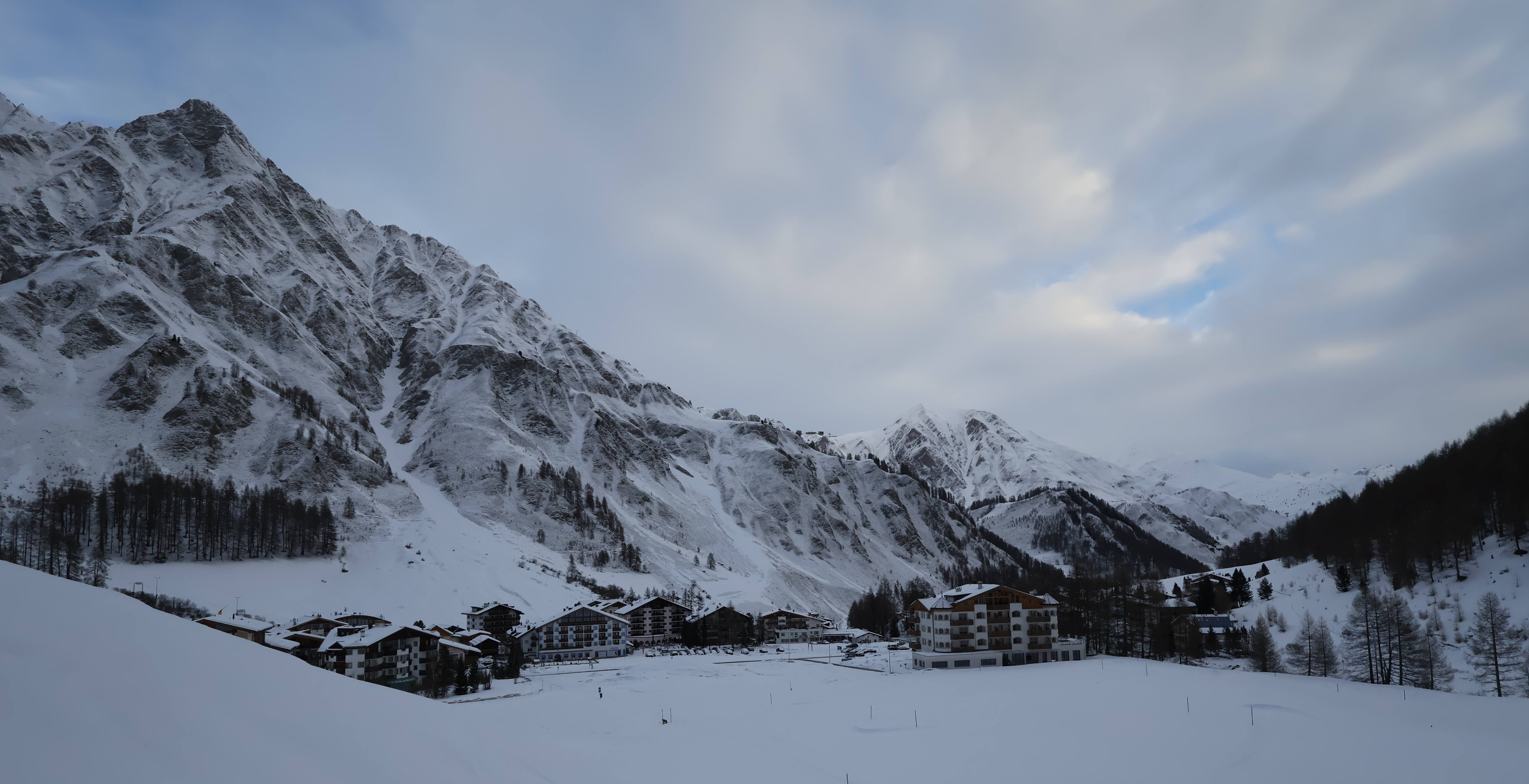 Archived image Webcam Samnaun: Village View