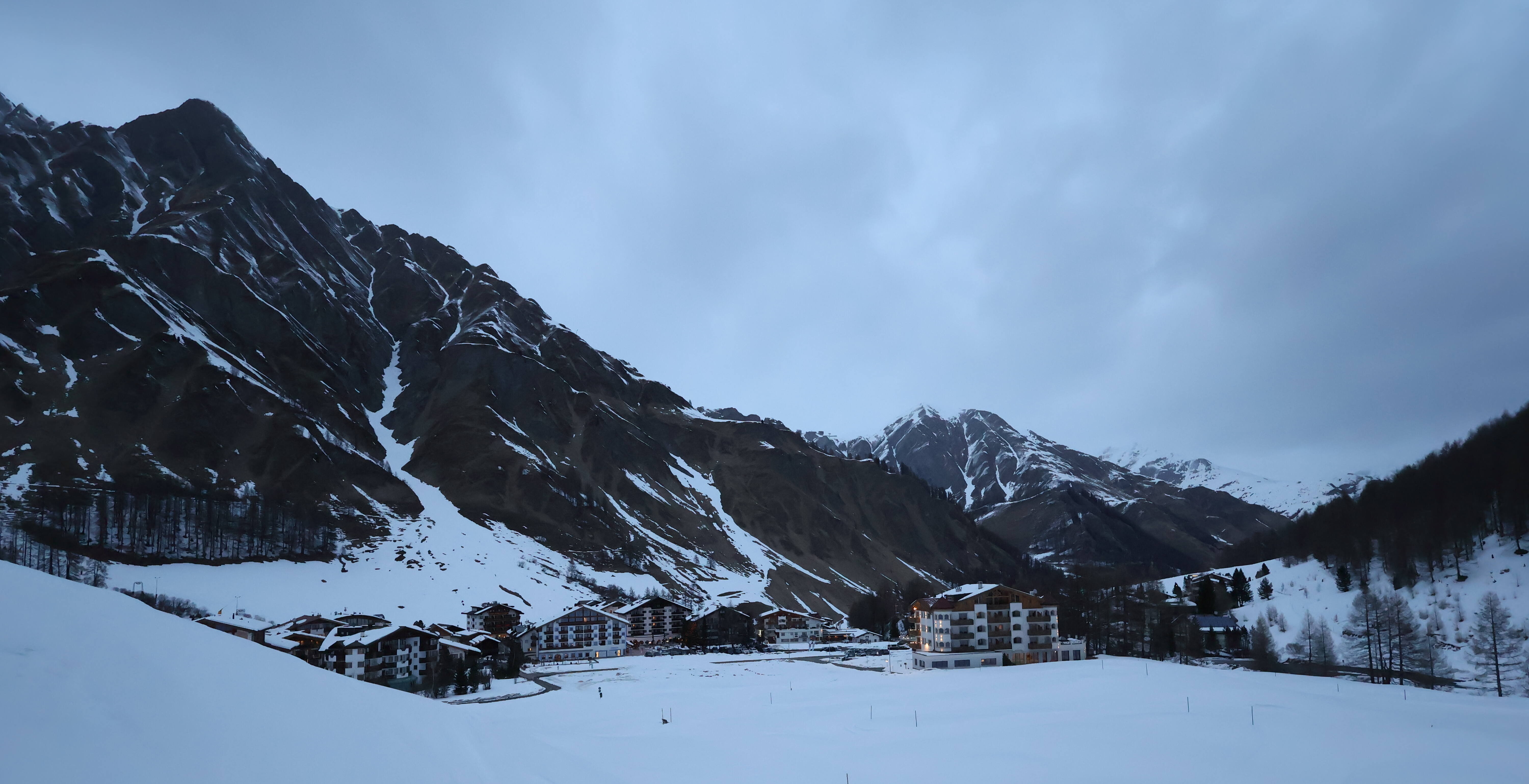 Archiv Foto Webcam Samnaun: Blick auf das Dorf