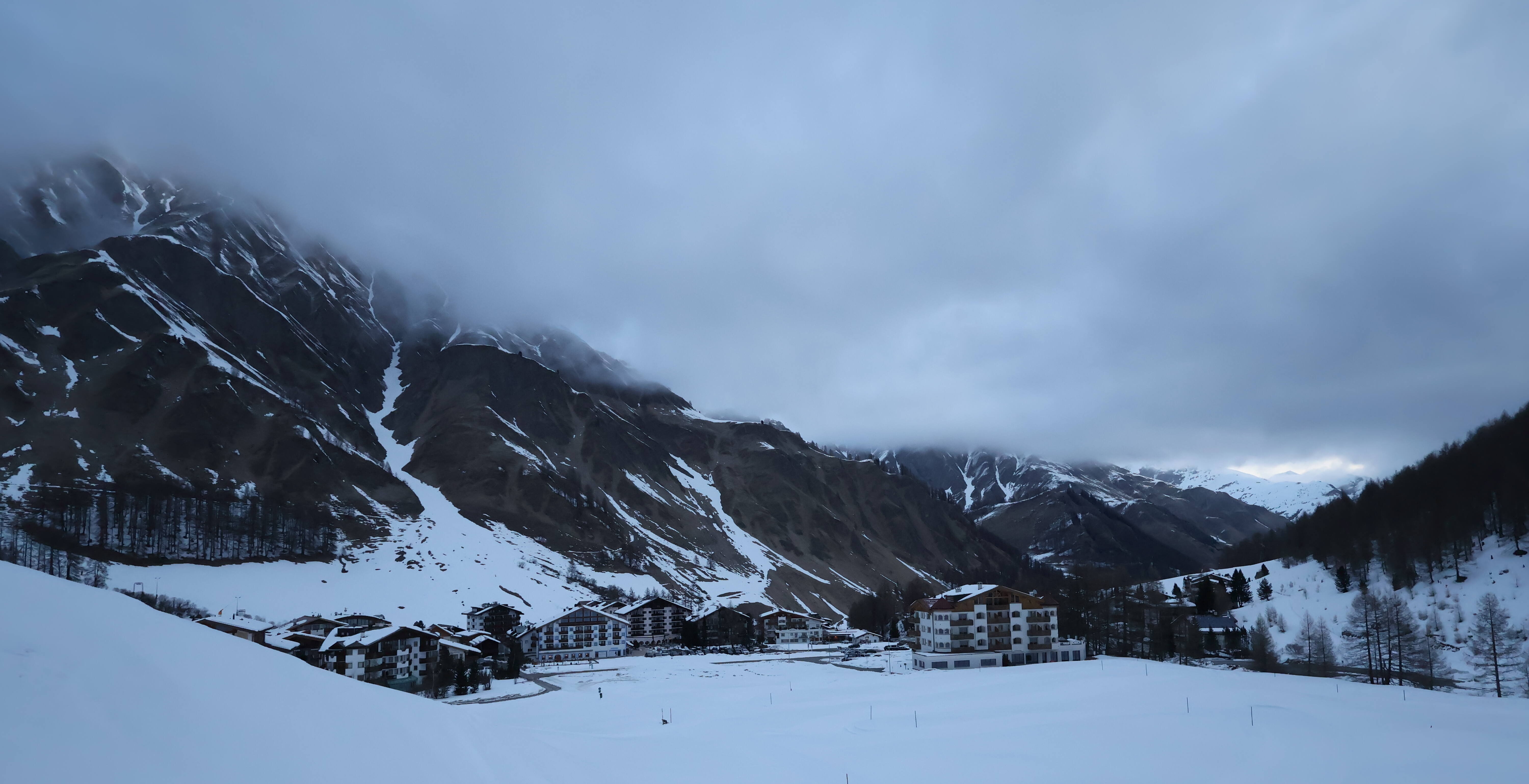 Archived image Webcam Samnaun: Village View