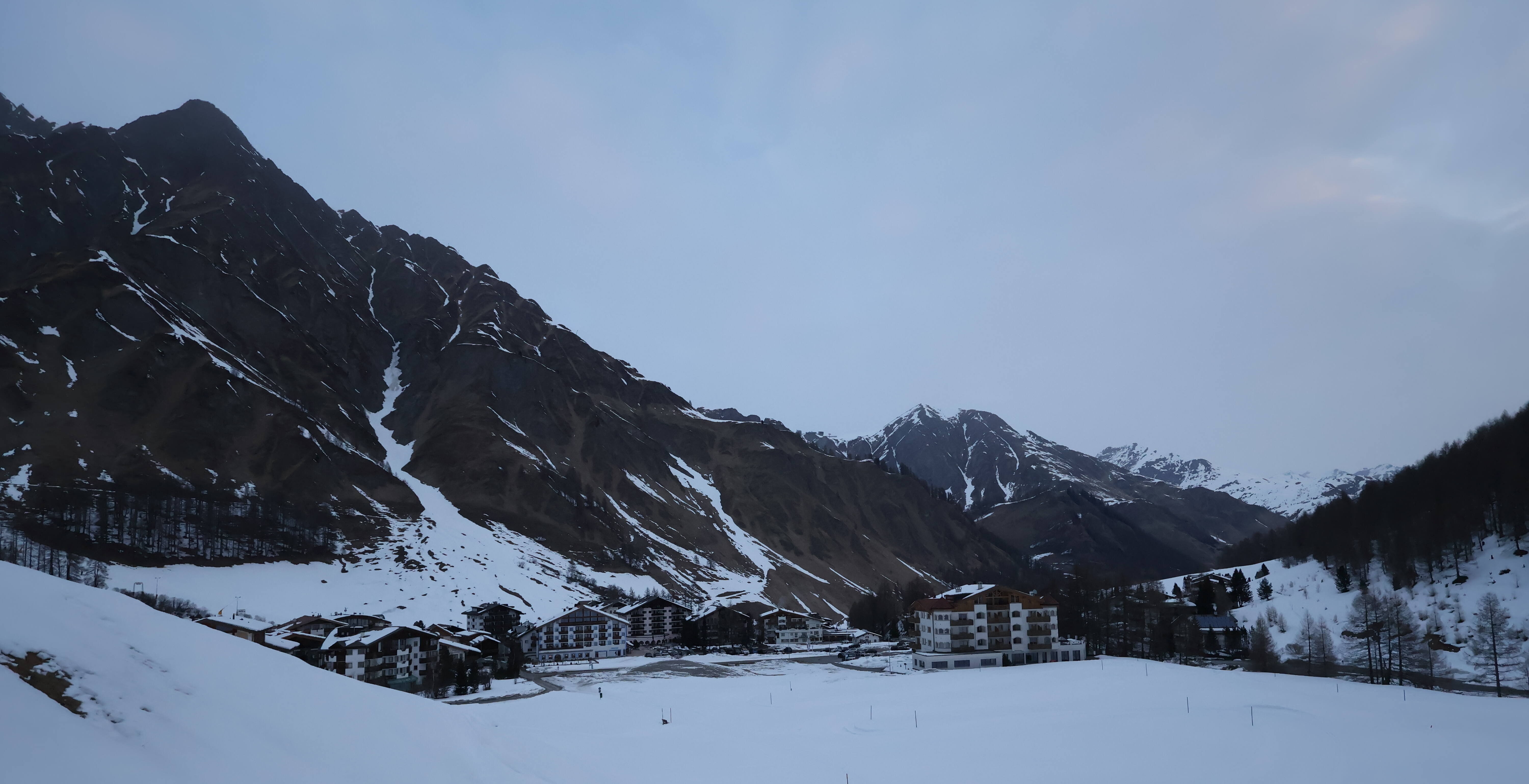 Archiv Foto Webcam Samnaun: Blick auf das Dorf