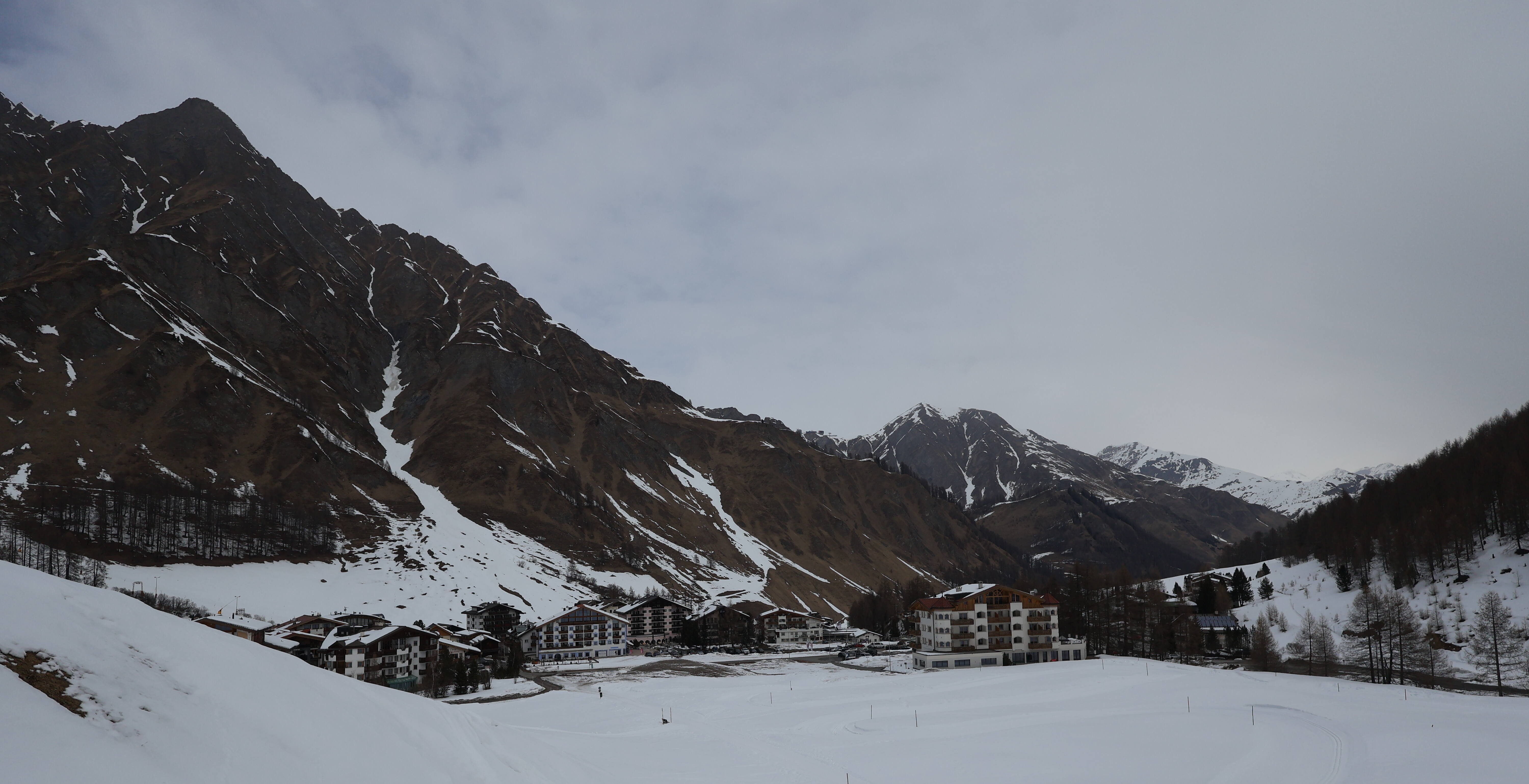 Archiv Foto Webcam Samnaun: Blick auf das Dorf