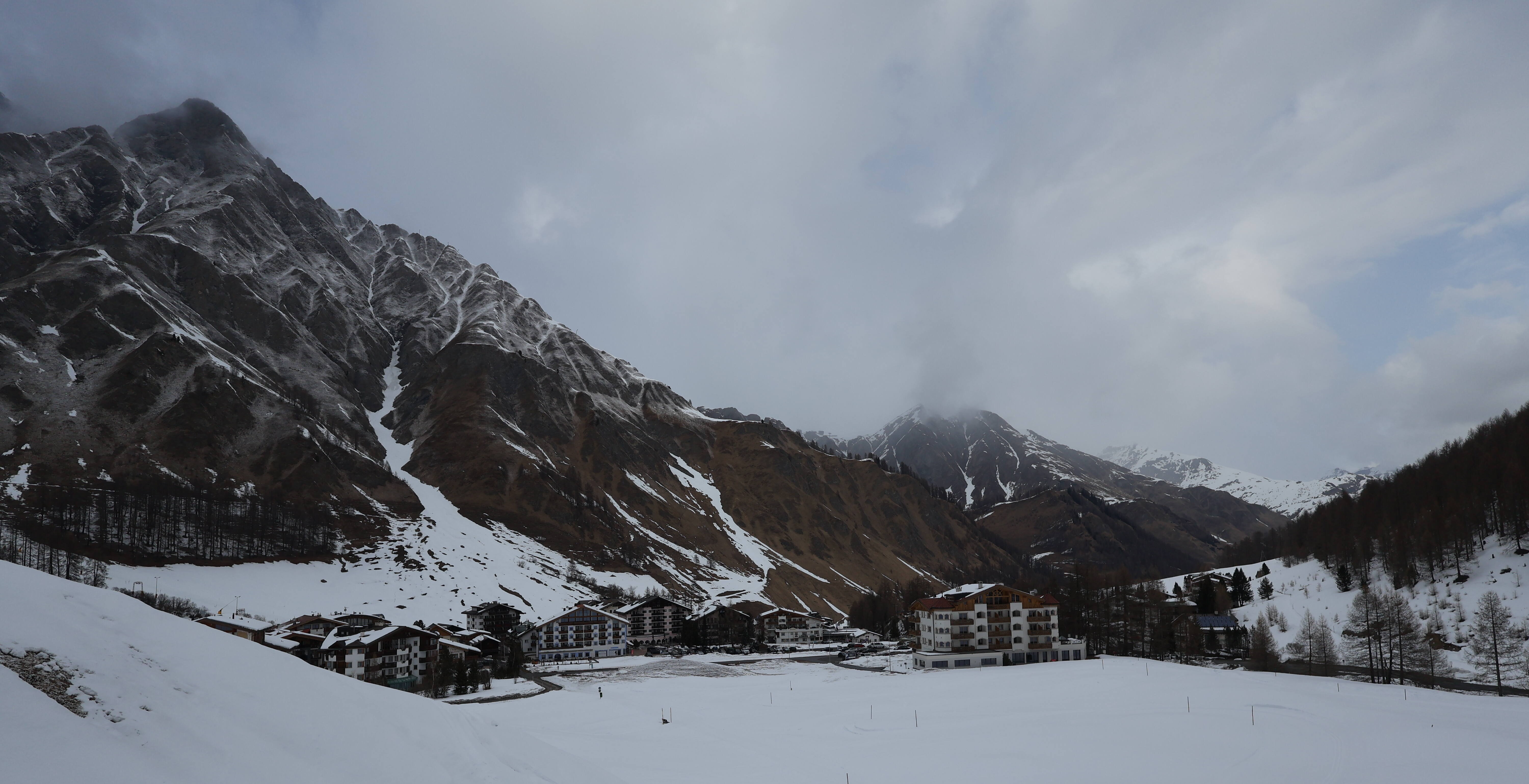 Archiv Foto Webcam Samnaun: Blick auf das Dorf