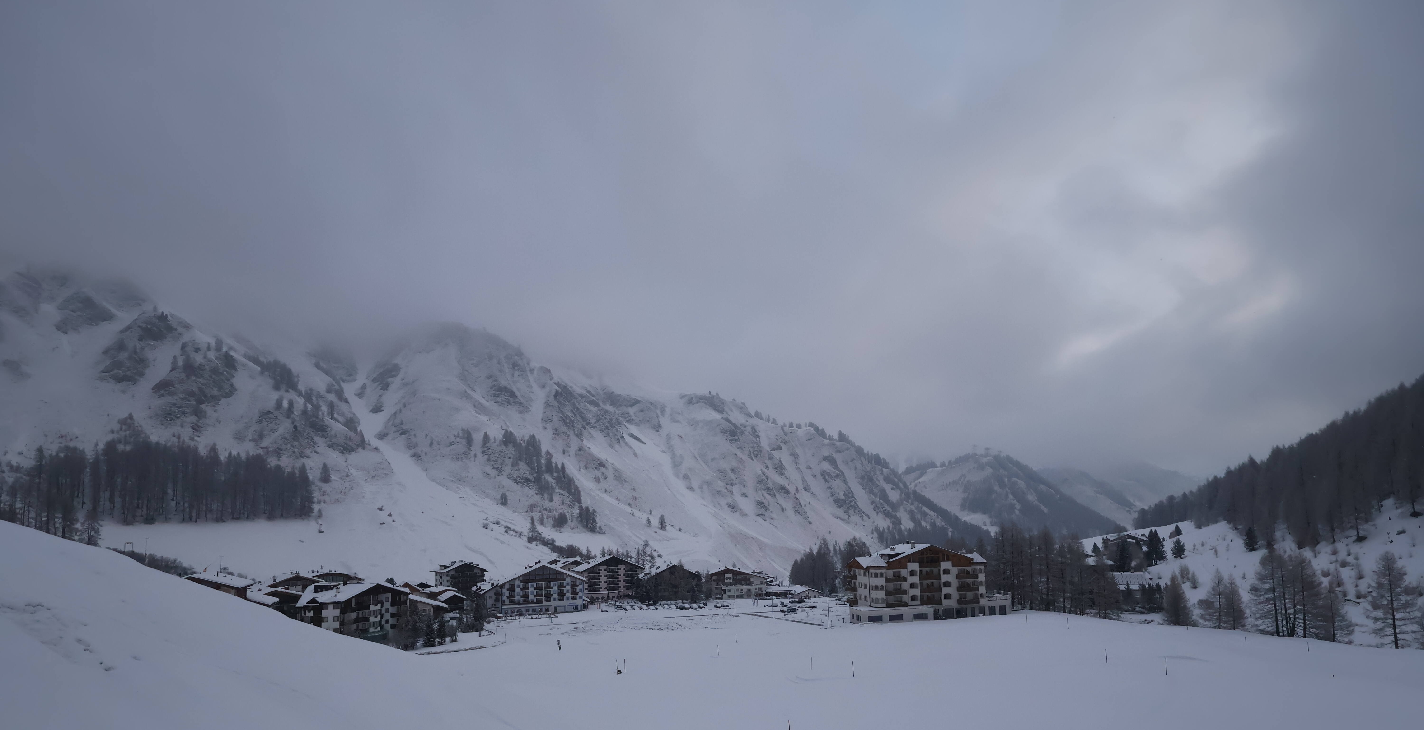 Archived image Webcam Samnaun: Village View