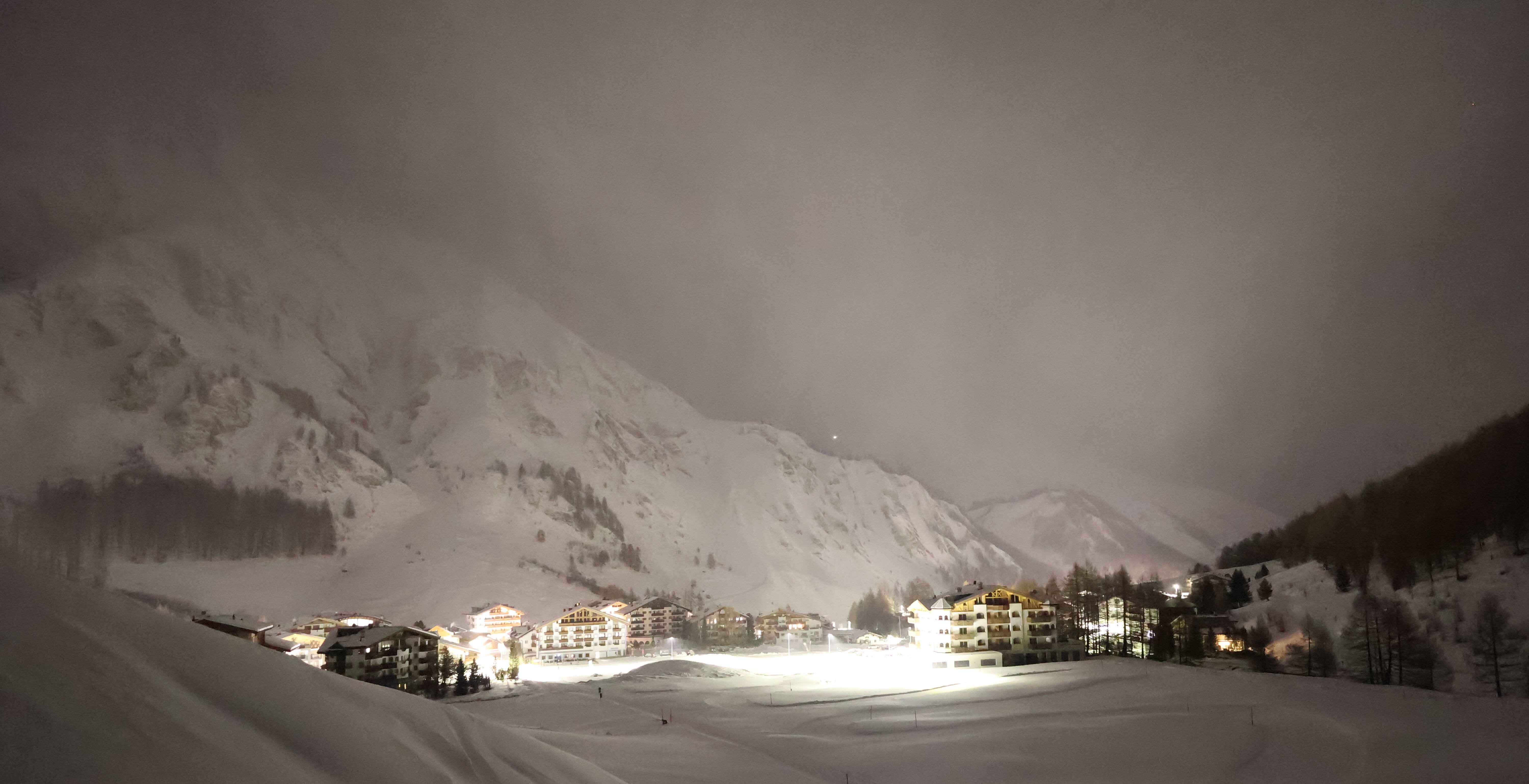 Archived image Webcam Samnaun: Village View