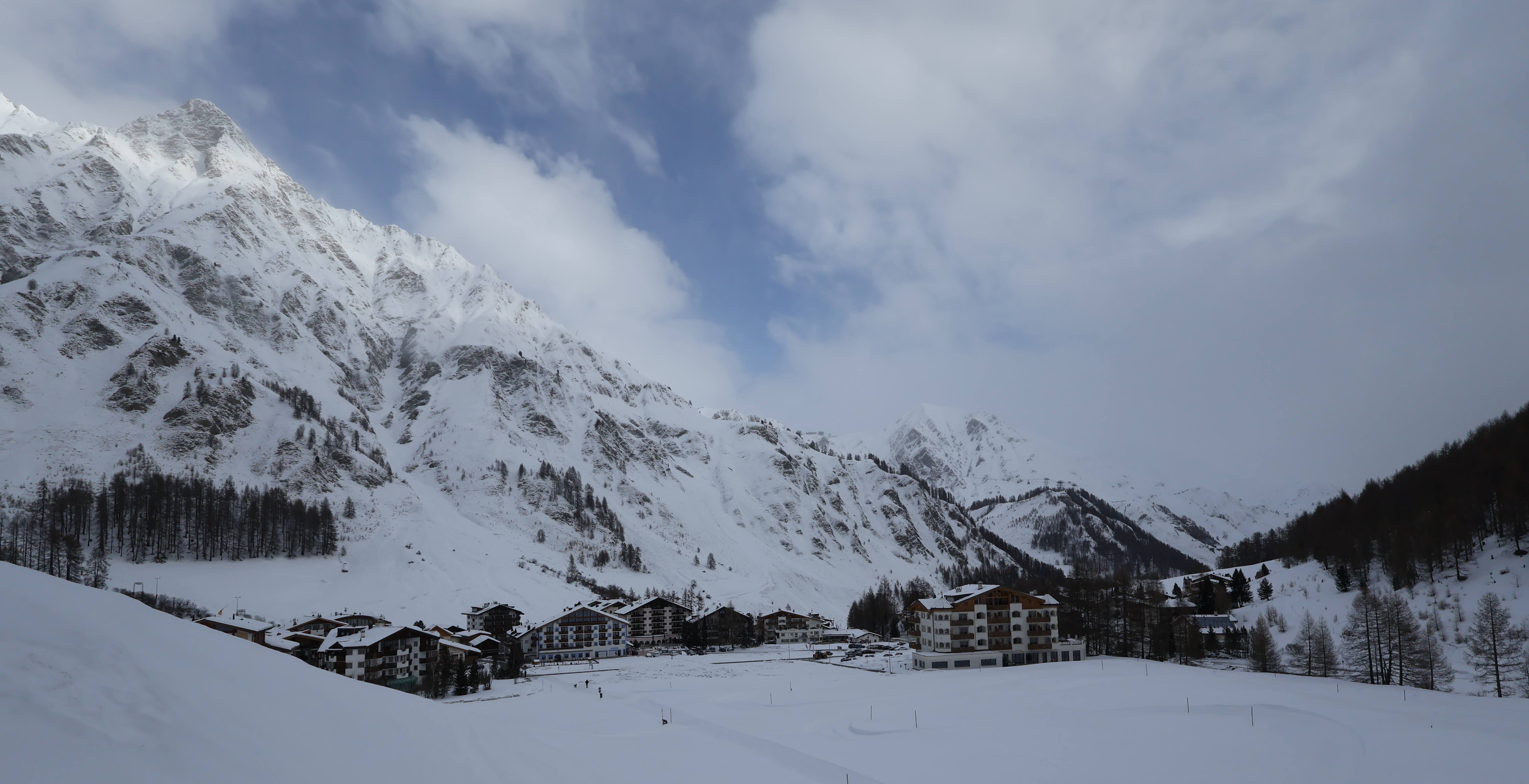 Archived image Webcam Samnaun: Village View