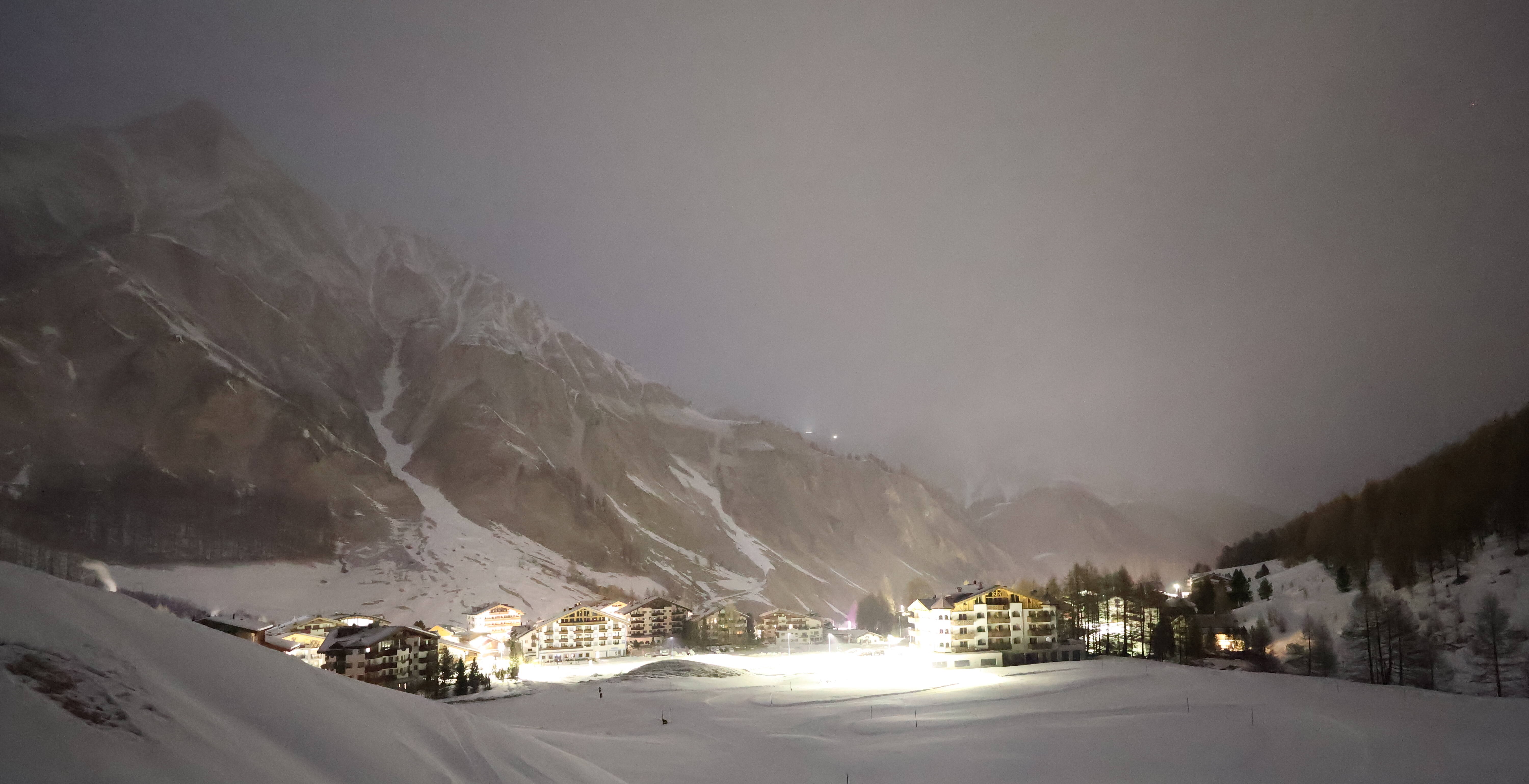 Archiv Foto Webcam Samnaun: Blick auf das Dorf