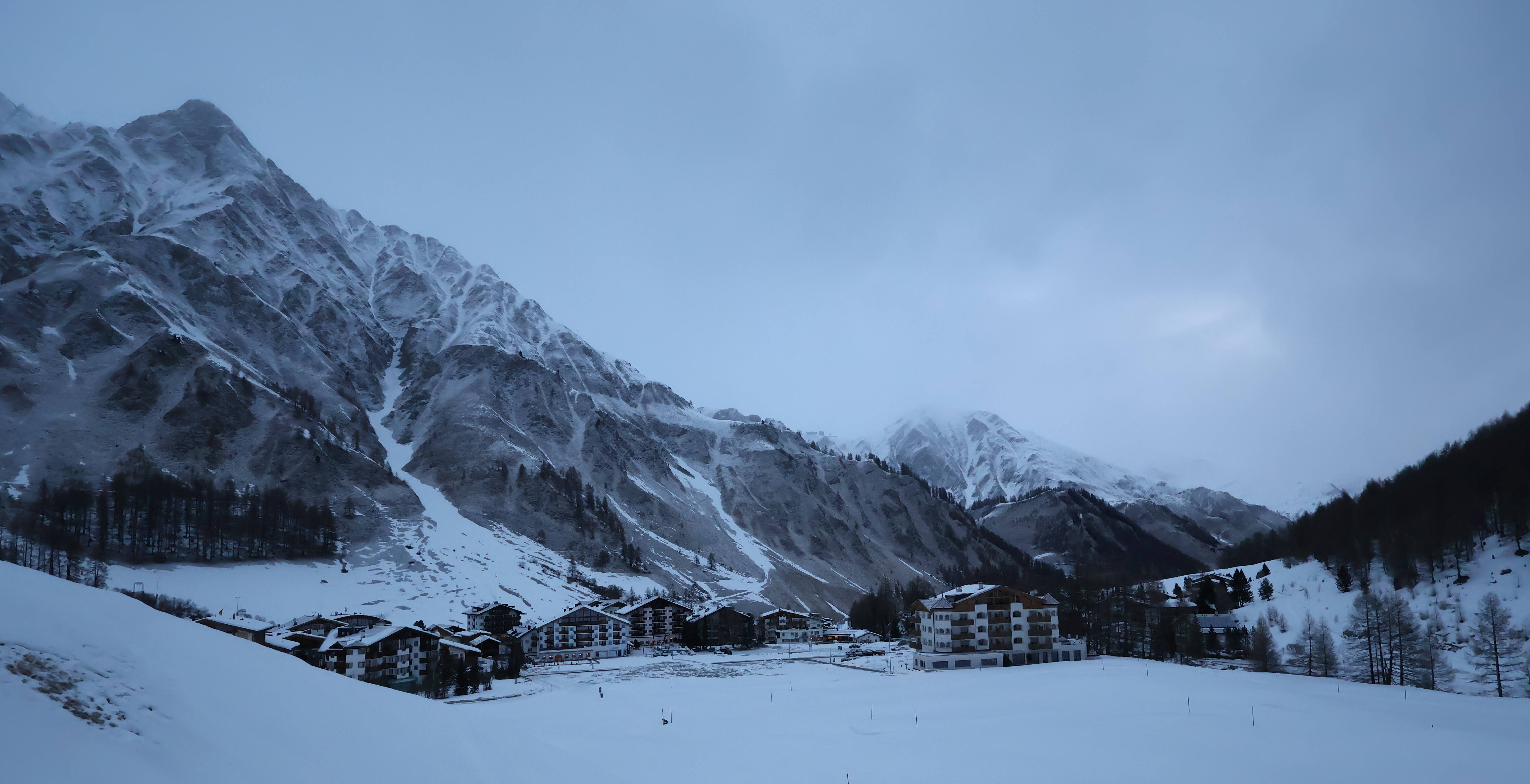 Archiv Foto Webcam Samnaun: Blick auf das Dorf