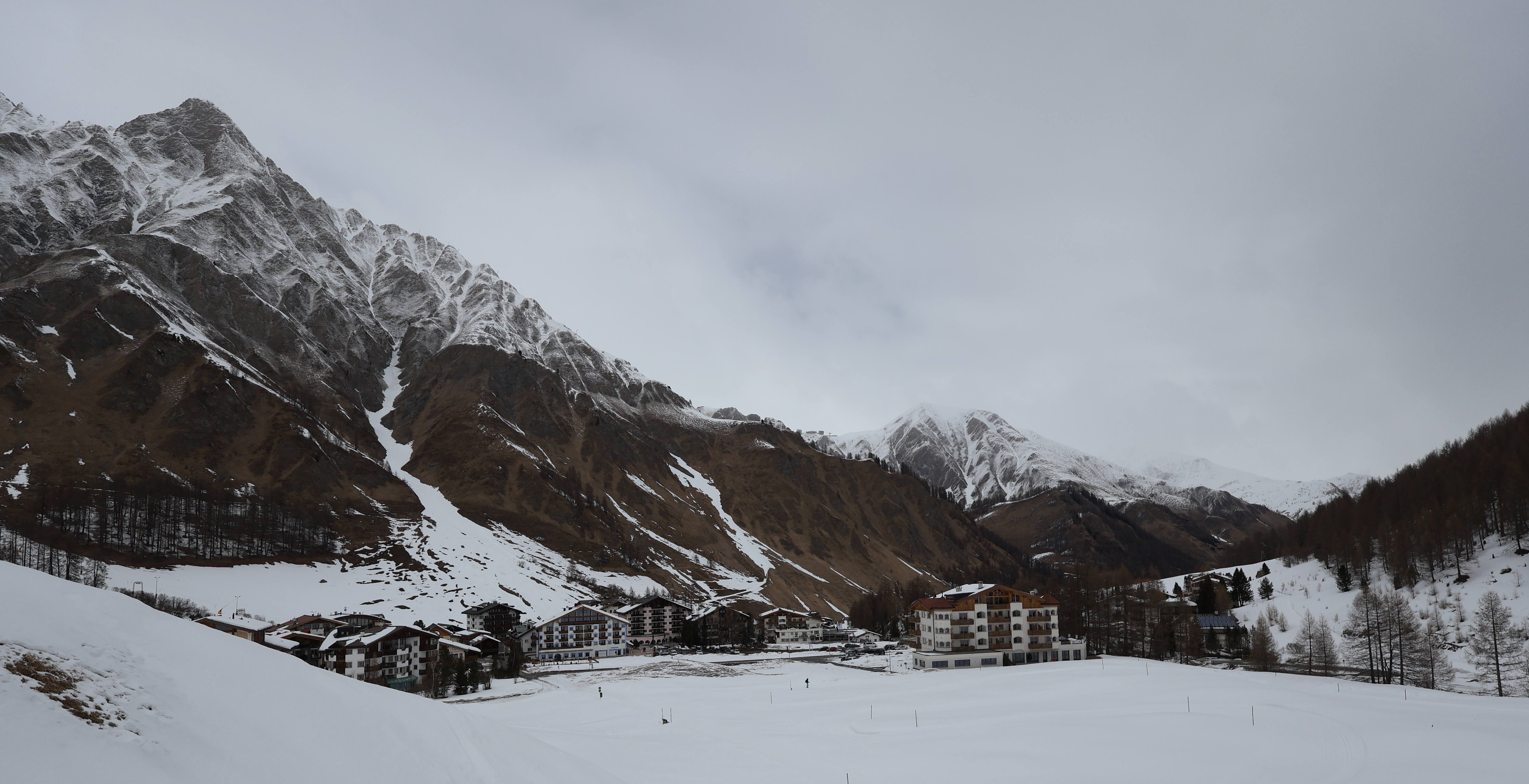 Archiv Foto Webcam Samnaun: Blick auf das Dorf