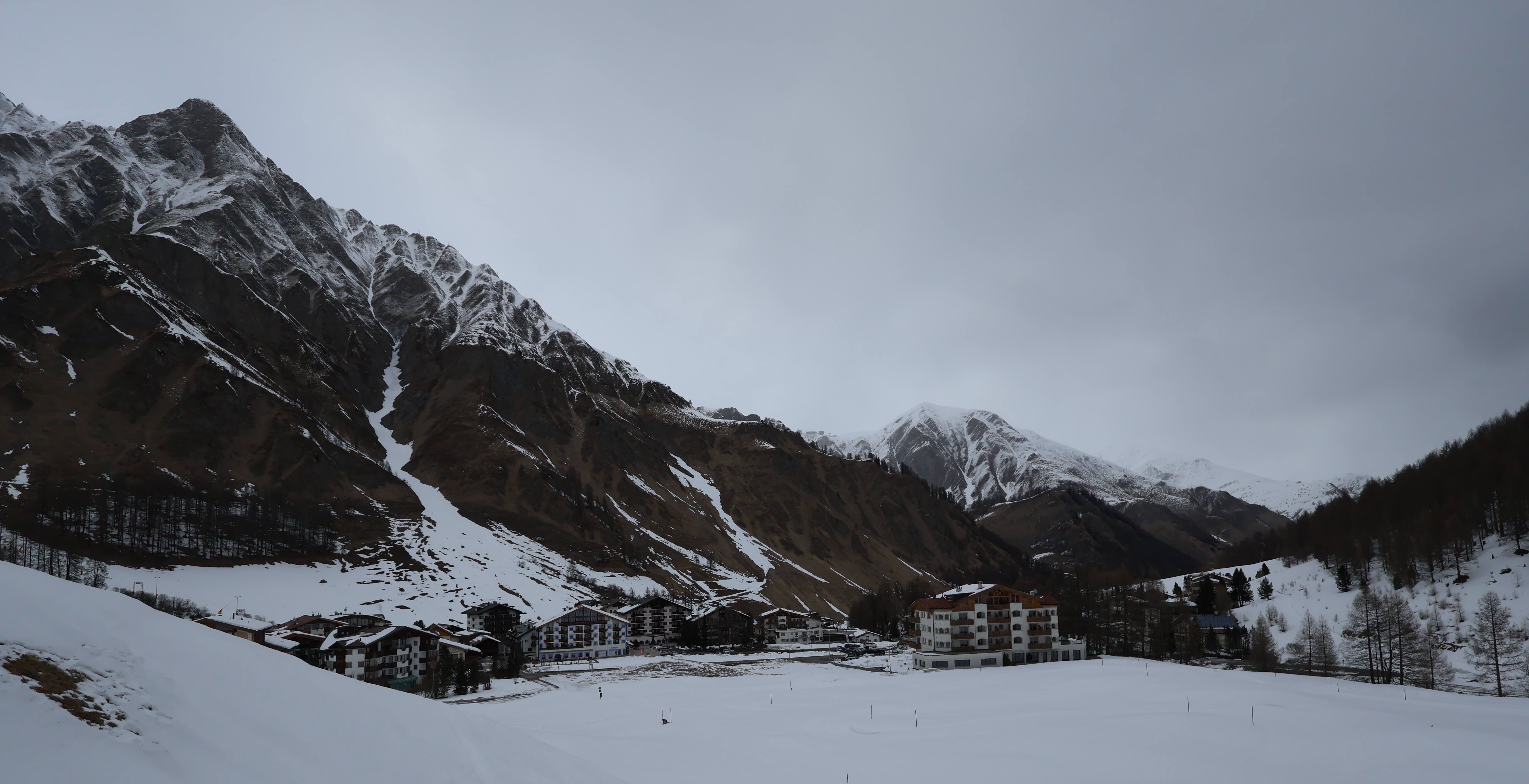 Archiv Foto Webcam Samnaun: Blick auf das Dorf