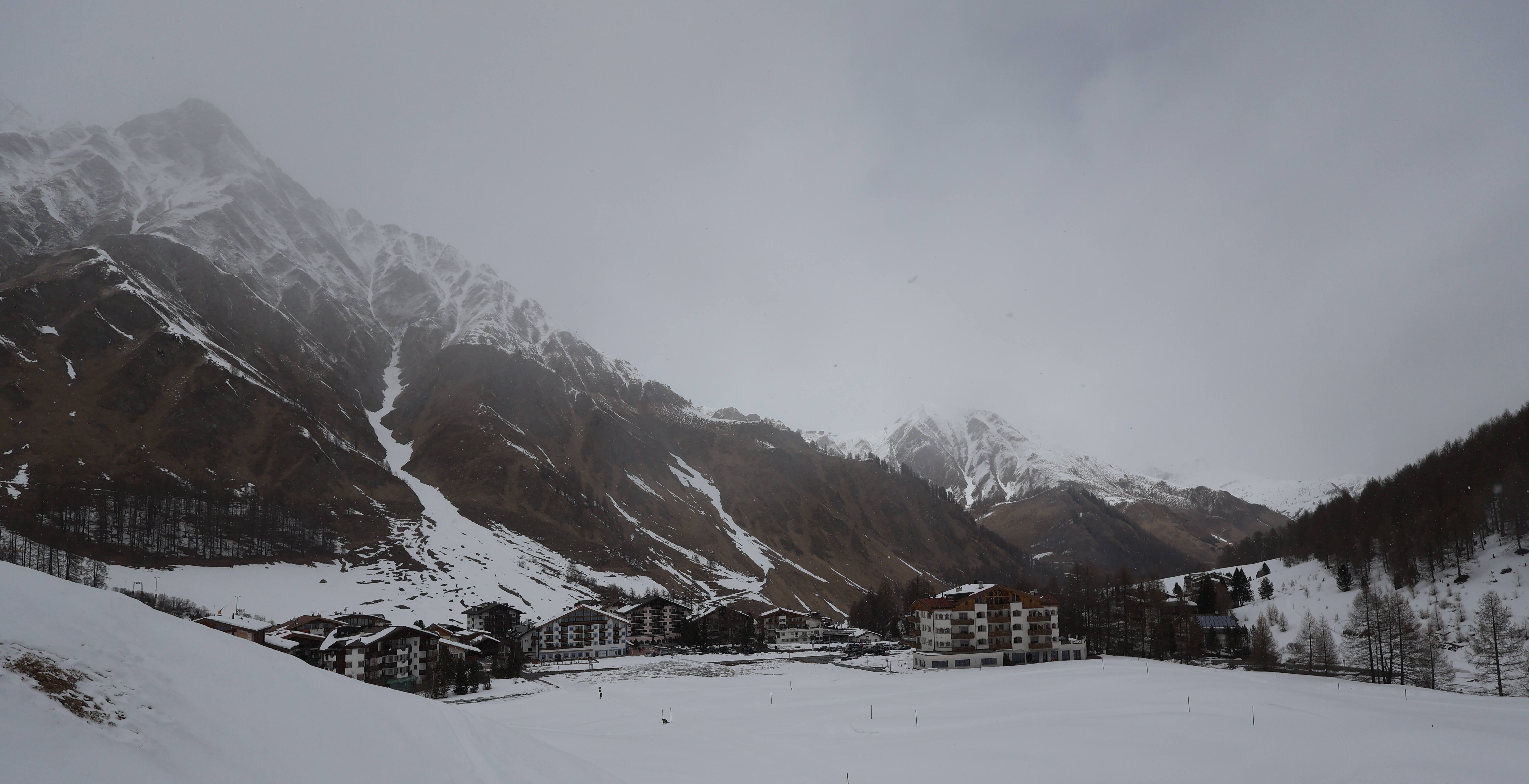 Archiv Foto Webcam Samnaun: Blick auf das Dorf