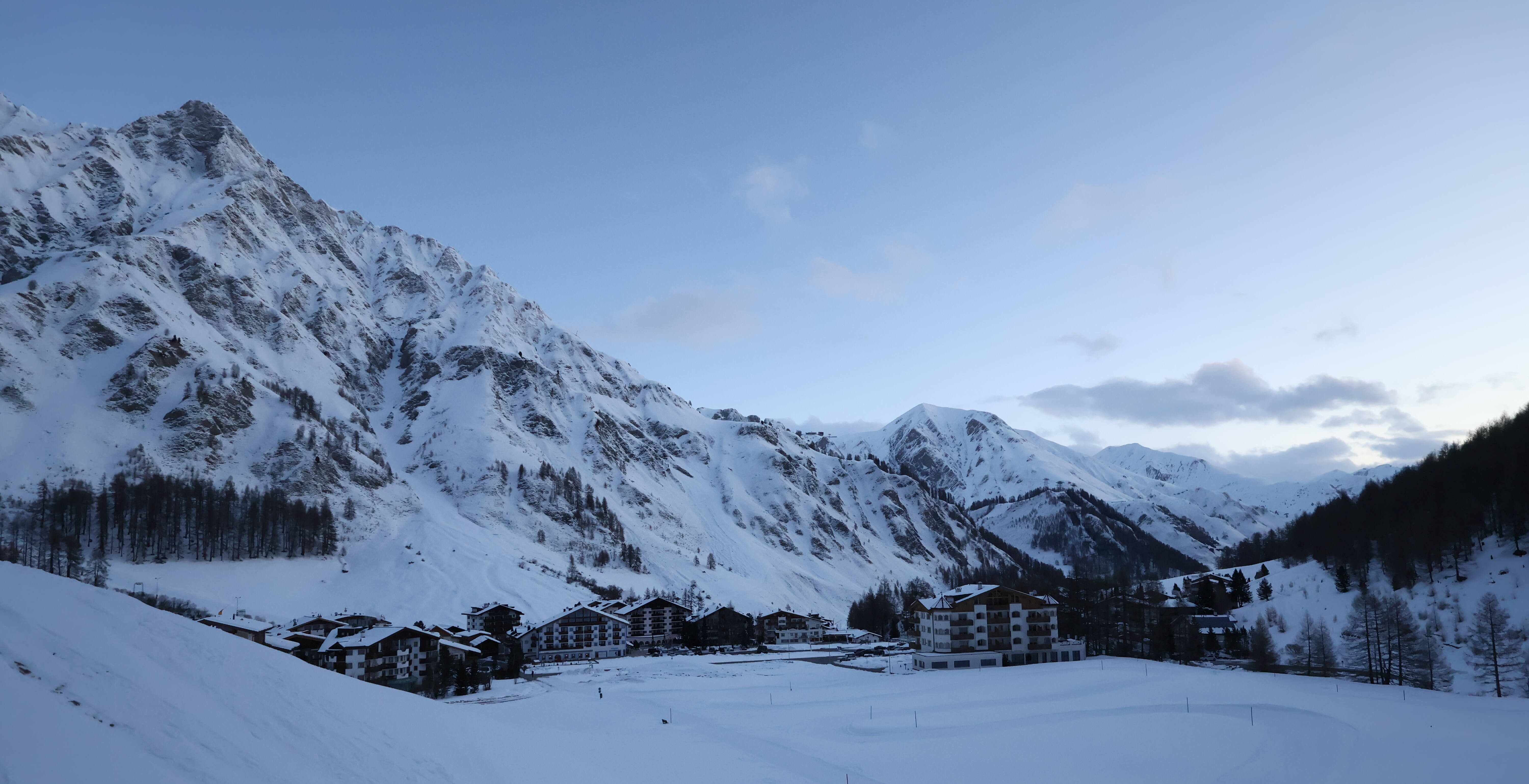 Archiv Foto Webcam Samnaun: Blick auf das Dorf