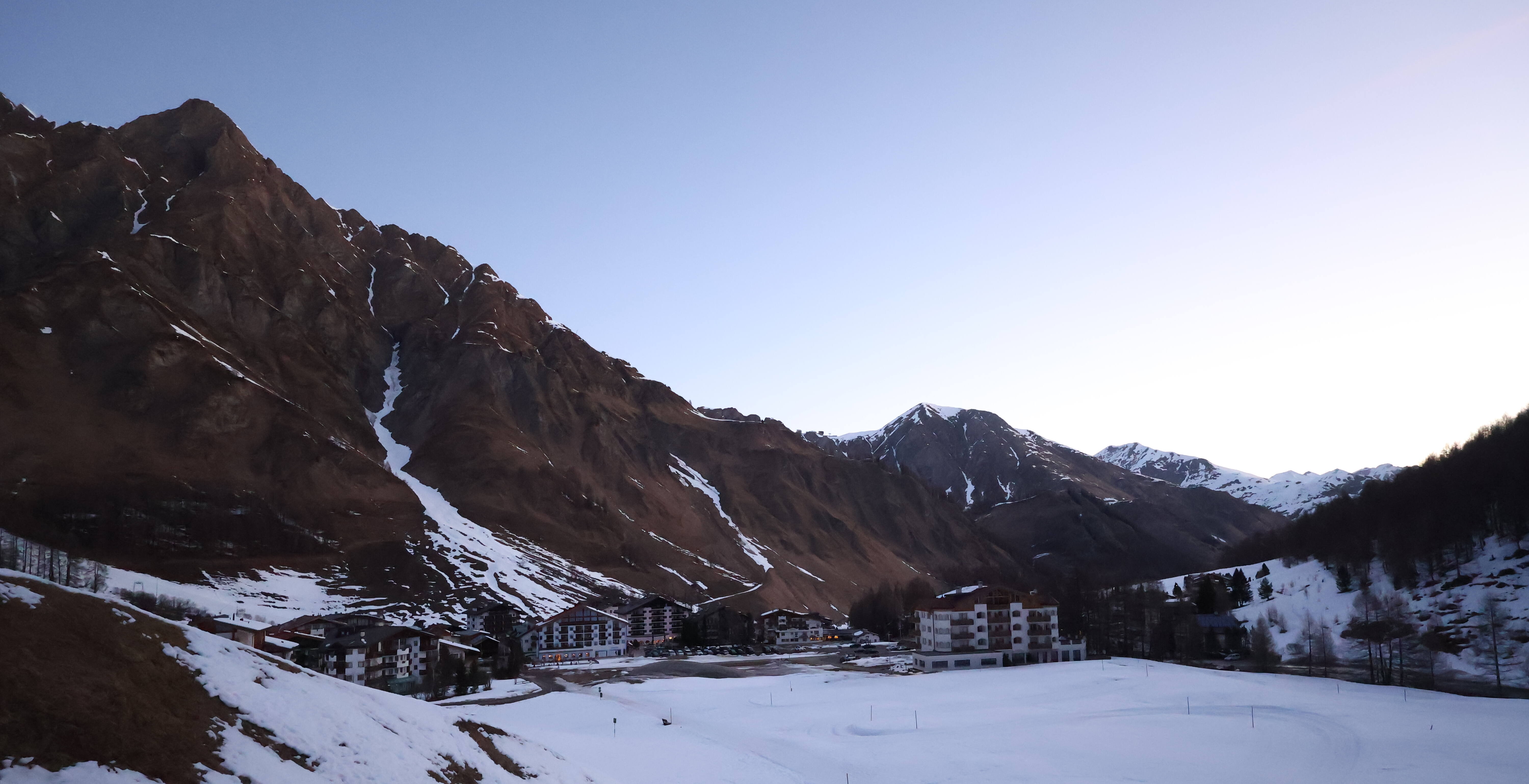 Archiv Foto Webcam Samnaun: Blick auf das Dorf