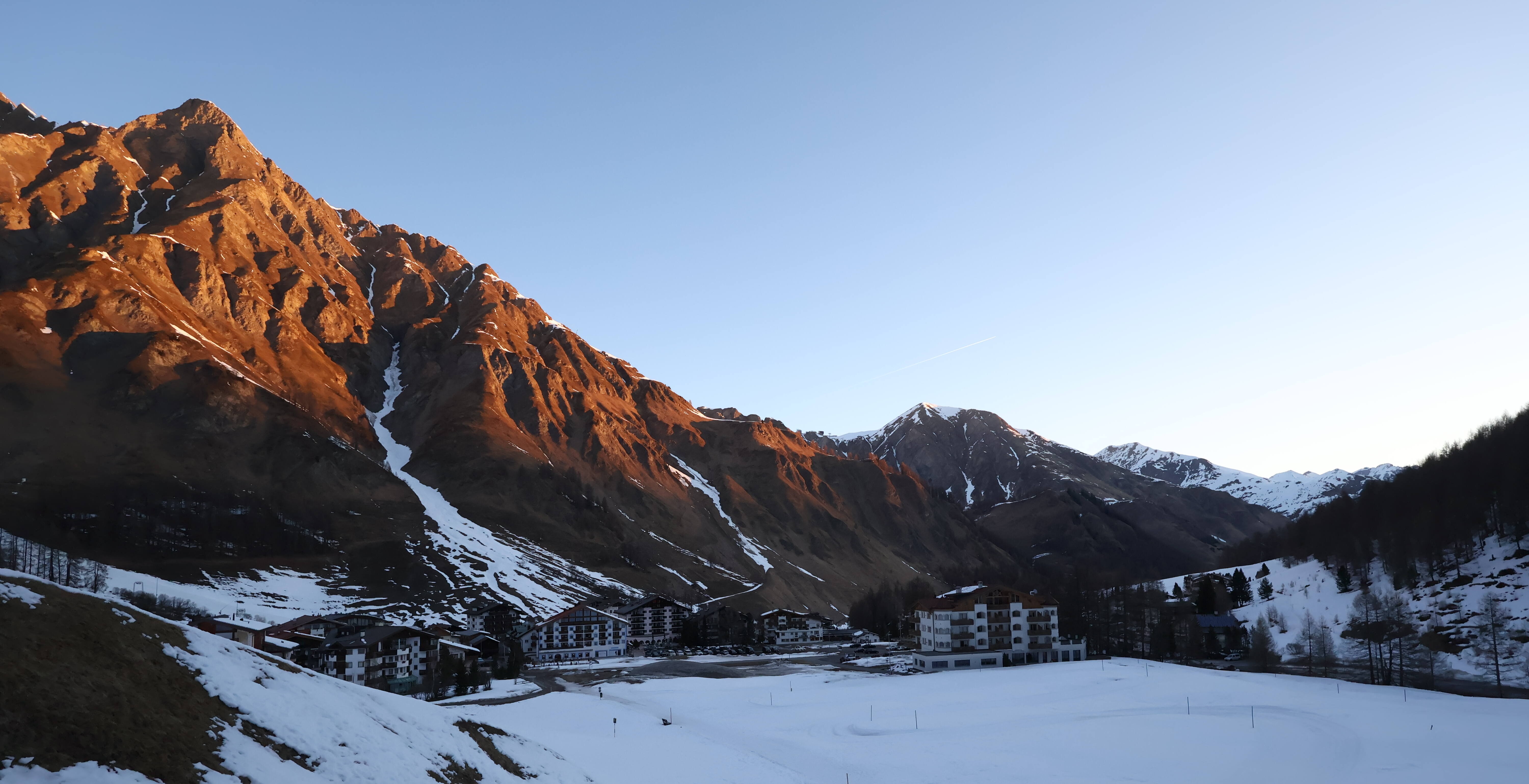 Archiv Foto Webcam Samnaun: Blick auf das Dorf